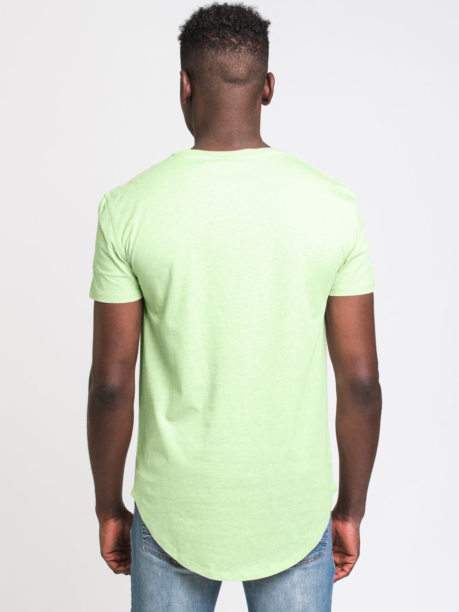 BOATHOUSE Men's Longline T-Shirt - Slim Fit Casual Tee for Streetwear & Everyday Outfits | Perfect for Gym, Lounge & Urban Fashion