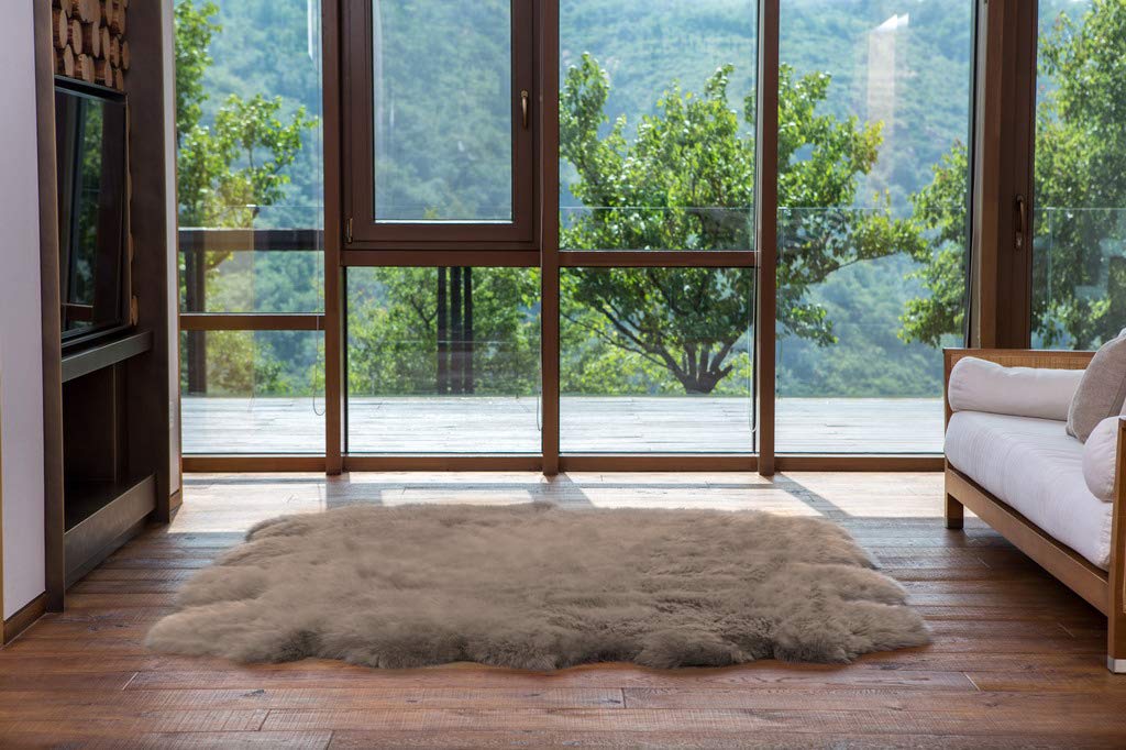 Premium New Zealand Sheepskin Rug - Soft Fluffy Wool Carpet for Bedroom, Living Room, Nursery - Natural Sheep Skin Throw Blanket for Chair, Sofa & Motorcycle Seat - Cozy Home Decor & Pet Bed Mat
