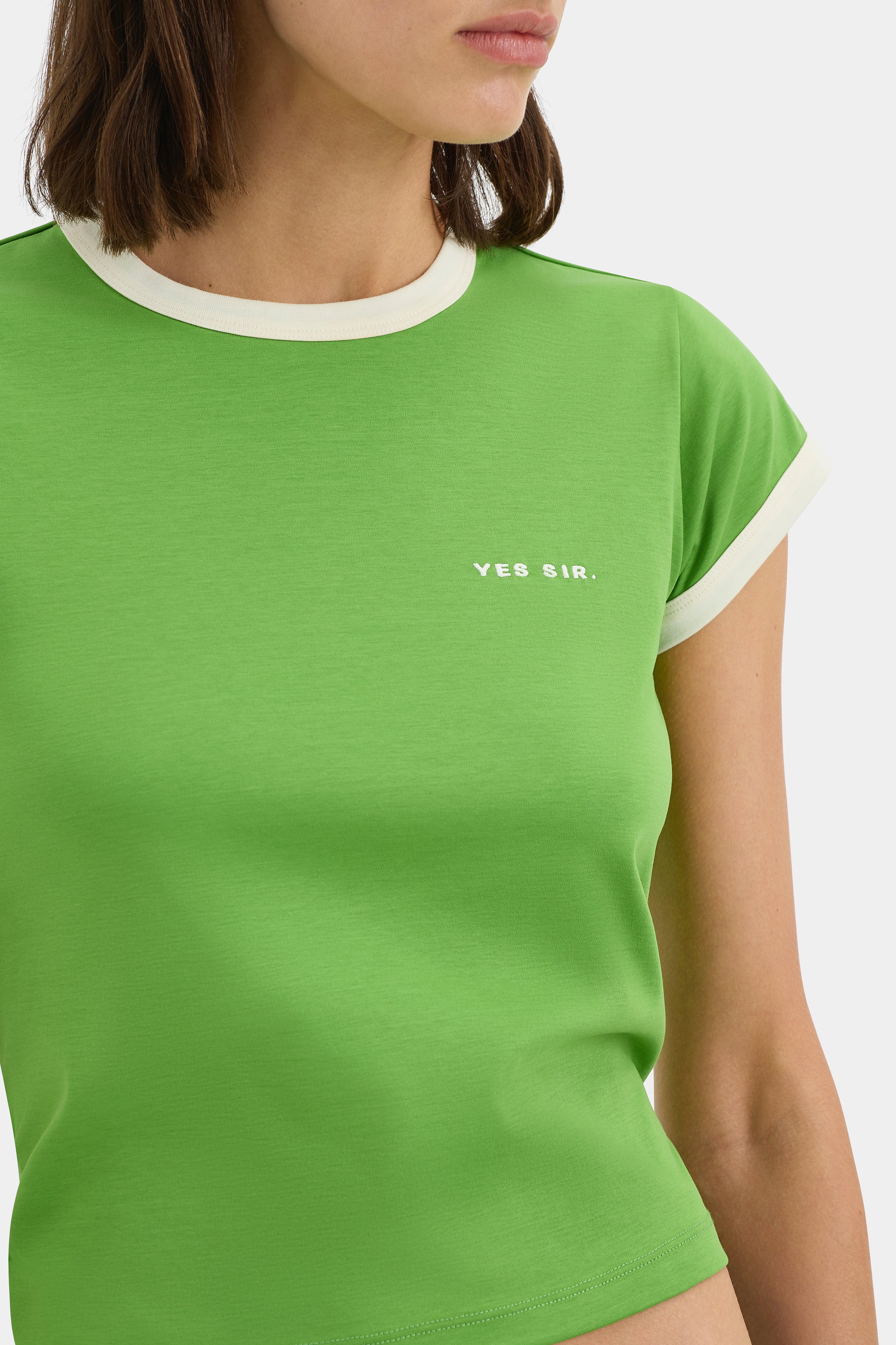 Yes SIR. Premium Fitted T-Shirt for Men - Slim Fit Cotton Tee - Casual & Streetwear Style - Perfect for Everyday Wear, Gym, and Outings