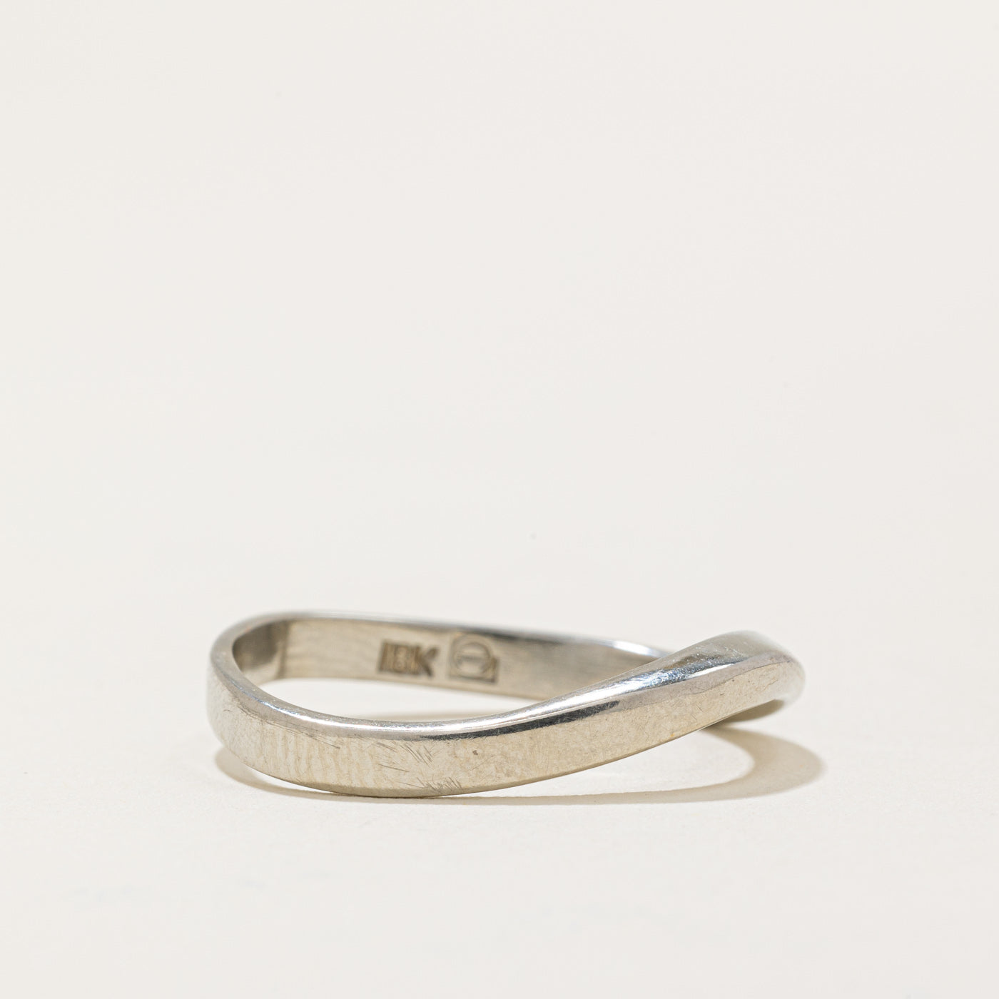 18K White Gold Freeform Ring for Women - Size 7.75 - Elegant Handmade Boho Wedding Band, Stackable Ring for Everyday Wear, Anniversary Gift, Boho Jewelry