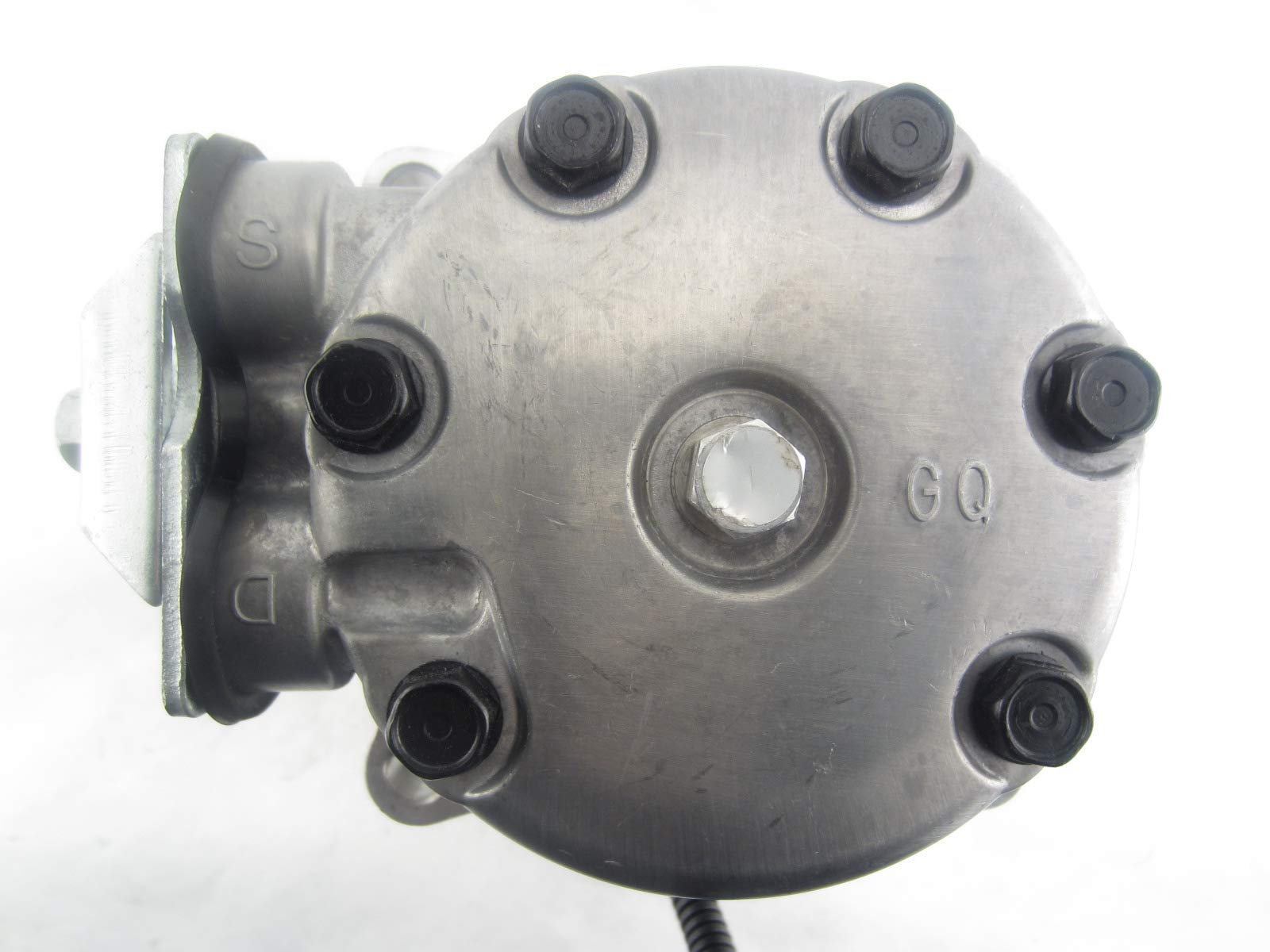 SD7H15 A/C Compressor Replacement for Kenworth Peterbilt Trucks - Heavy Duty Air Conditioning System Part for Truck Cab Cooling & Long Haul Comfort