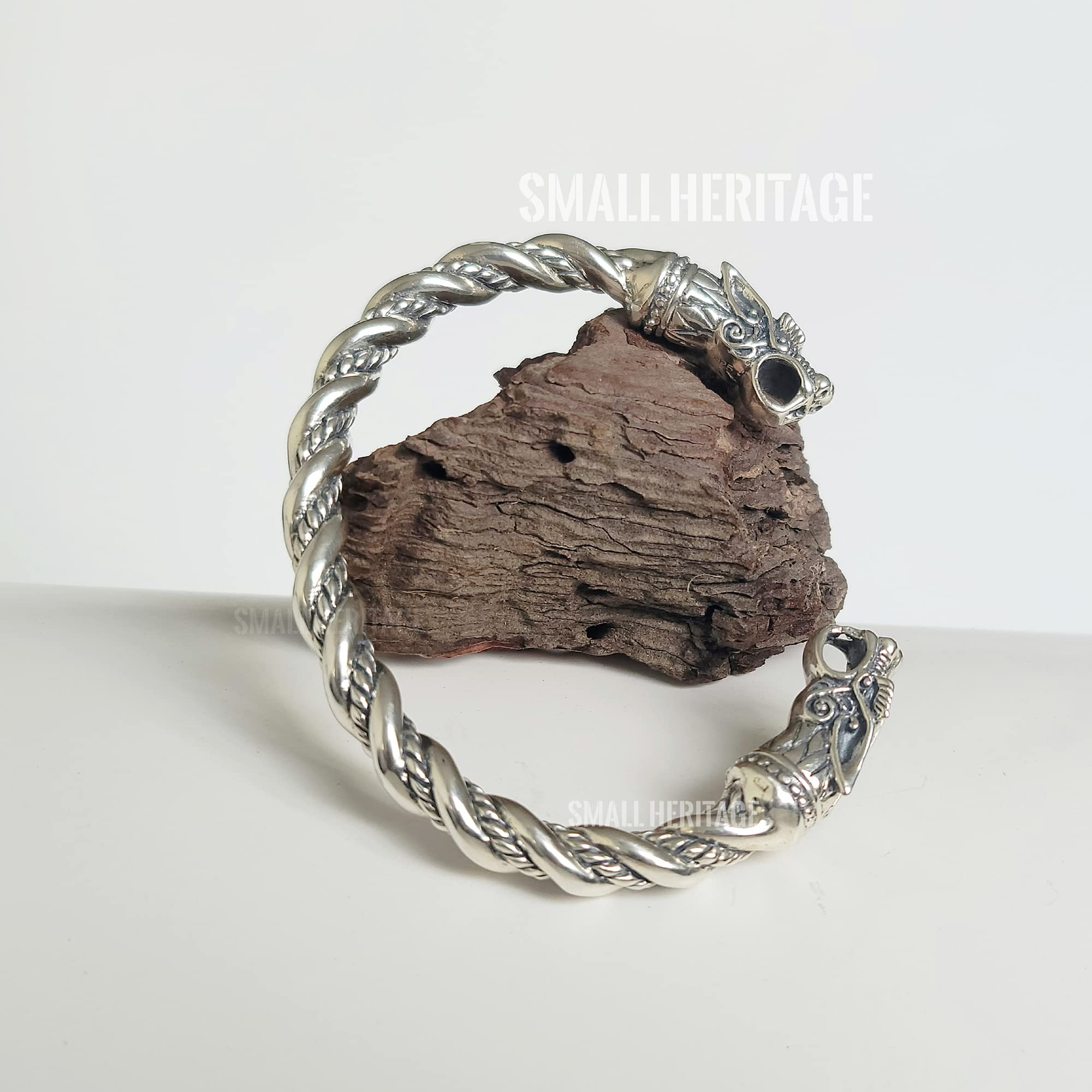 Viking Bracelet for Men - 925 Sterling Silver Norse Cuff Arm Ring - Medieval Style Jewelry for Viking Lovers & History Enthusiasts - Perfect for Cosplay, LARP & Everyday Wear