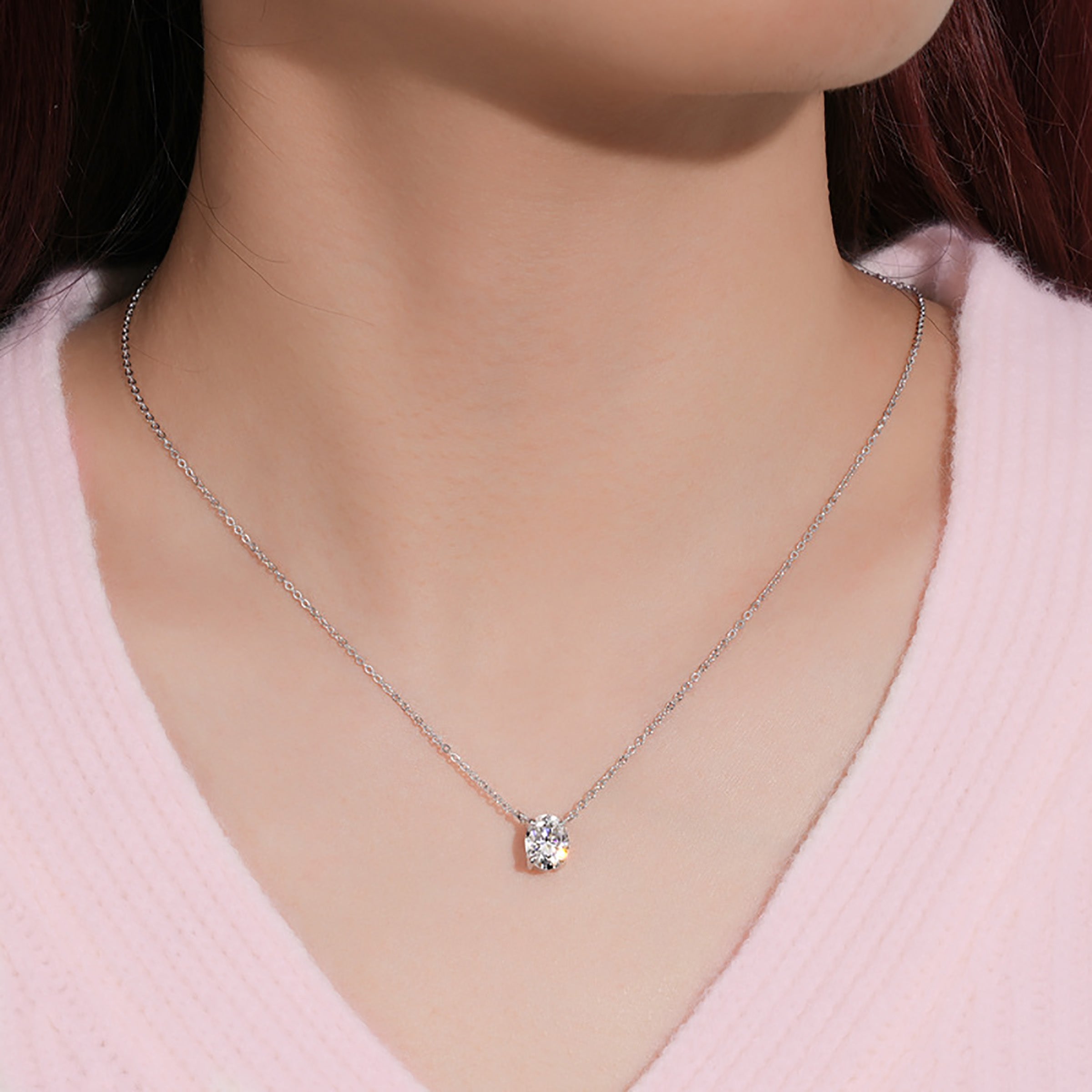 Starlight Whisper: Oval Cut Moissanite Memorial Ashes Necklace for Cremation Jewelry - Perfect for Keeping Loved Ones Close in Elegant Memorial Jewelry