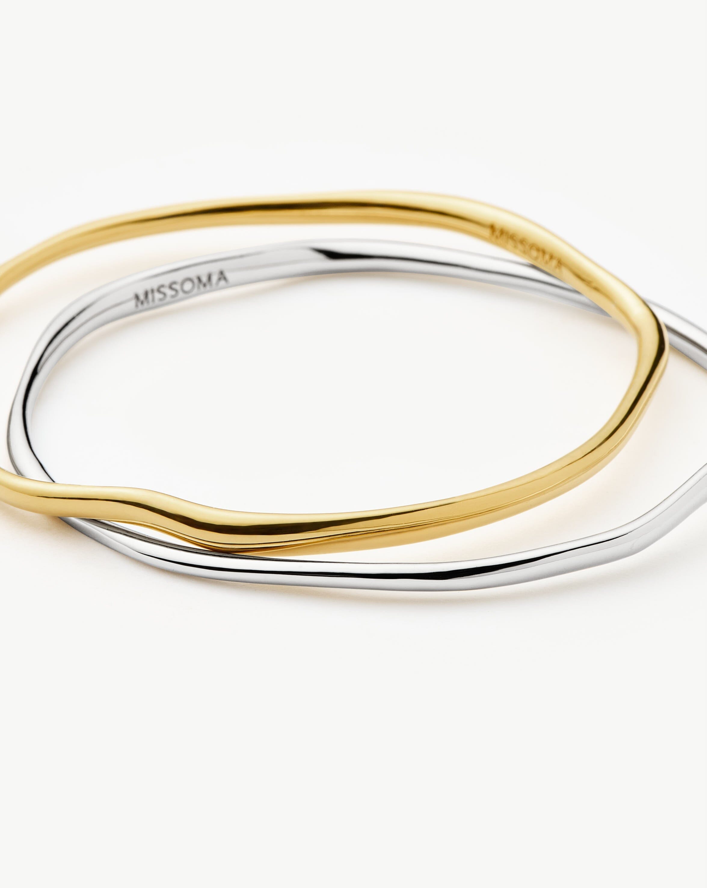 Stylish Molten Ripple Bangle Bracelet Set in Mixed Metal | Trendy Stackable Jewelry for Women | Perfect for Everyday Wear, Office & Date Night
