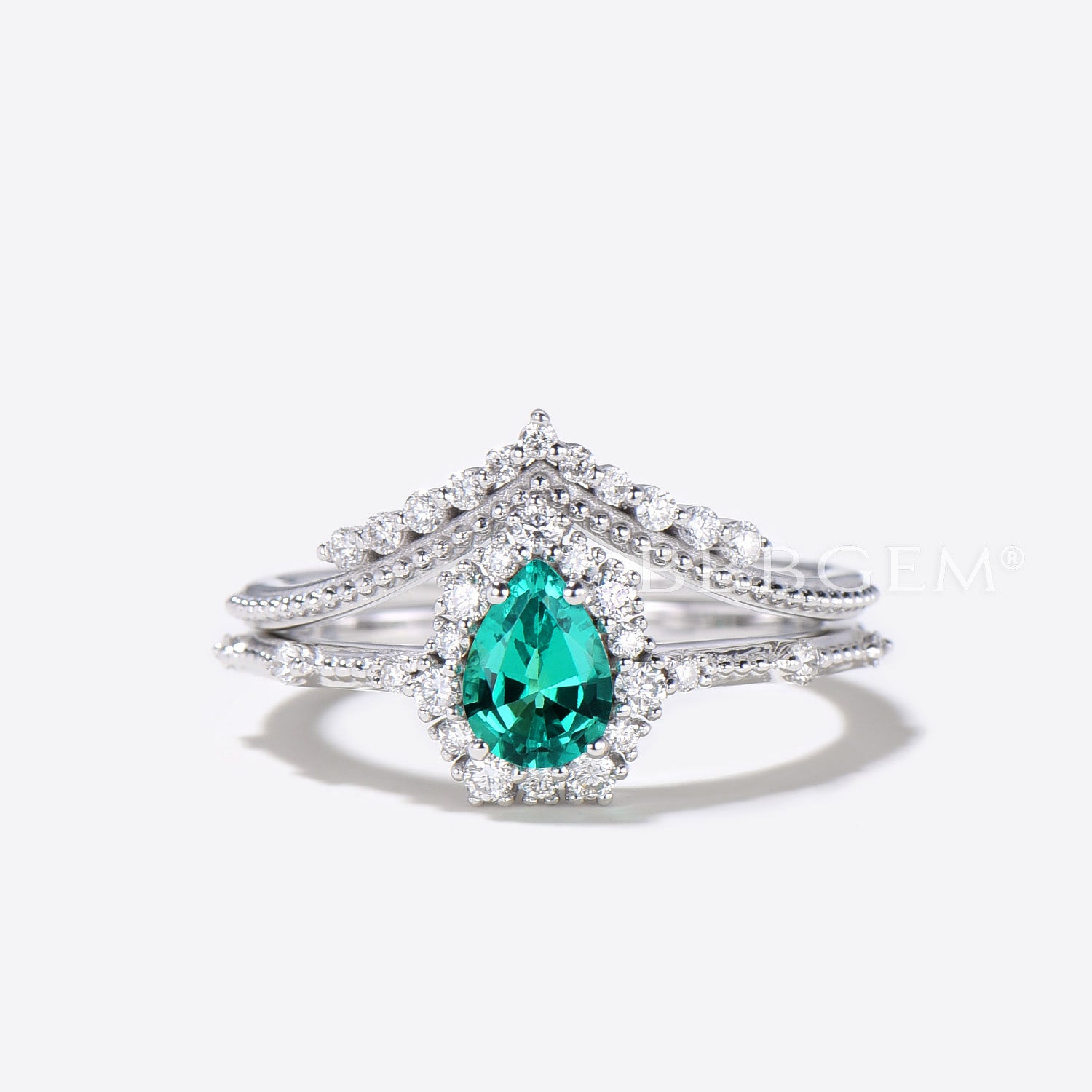 Pear Emerald Ring Set - Green Emerald Gemstone Anniversary Ring with Diamond Chevron Band - Perfect for Weddings, Engagements & Special Occasions