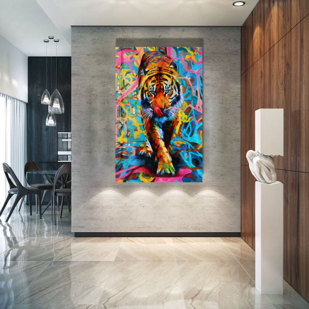 Vibrant Tiger Print T-Shirt for Men & Women - Trendy Animal Graphic Tee for Casual Wear, Street Style & Gifts