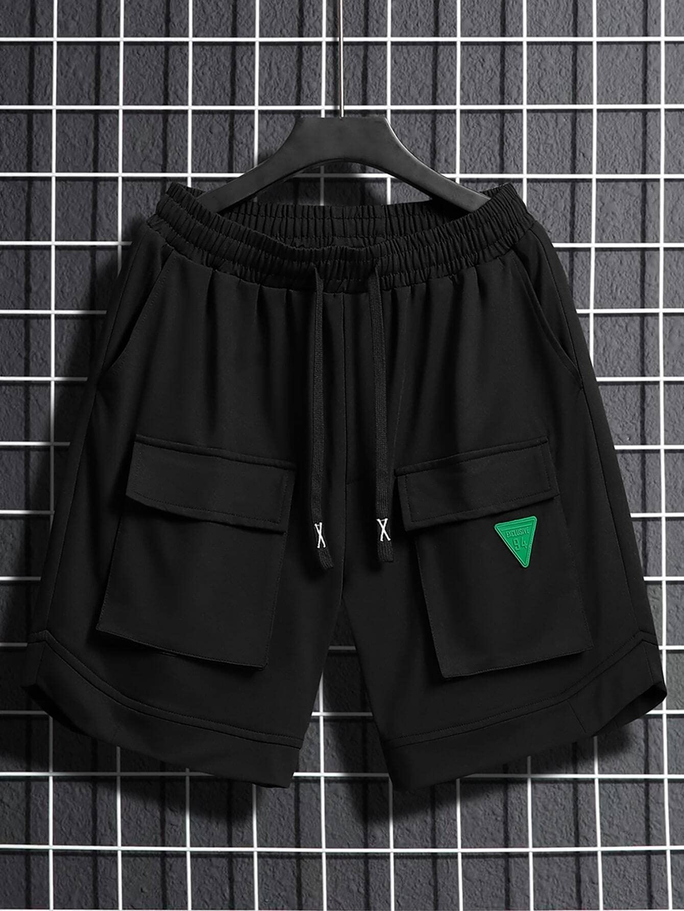 **Men's Casual Letter Patched Cargo Shorts with Drawstring Waist - Black, Size L - Perfect for Summer, Beach, and Outdoor Activities**