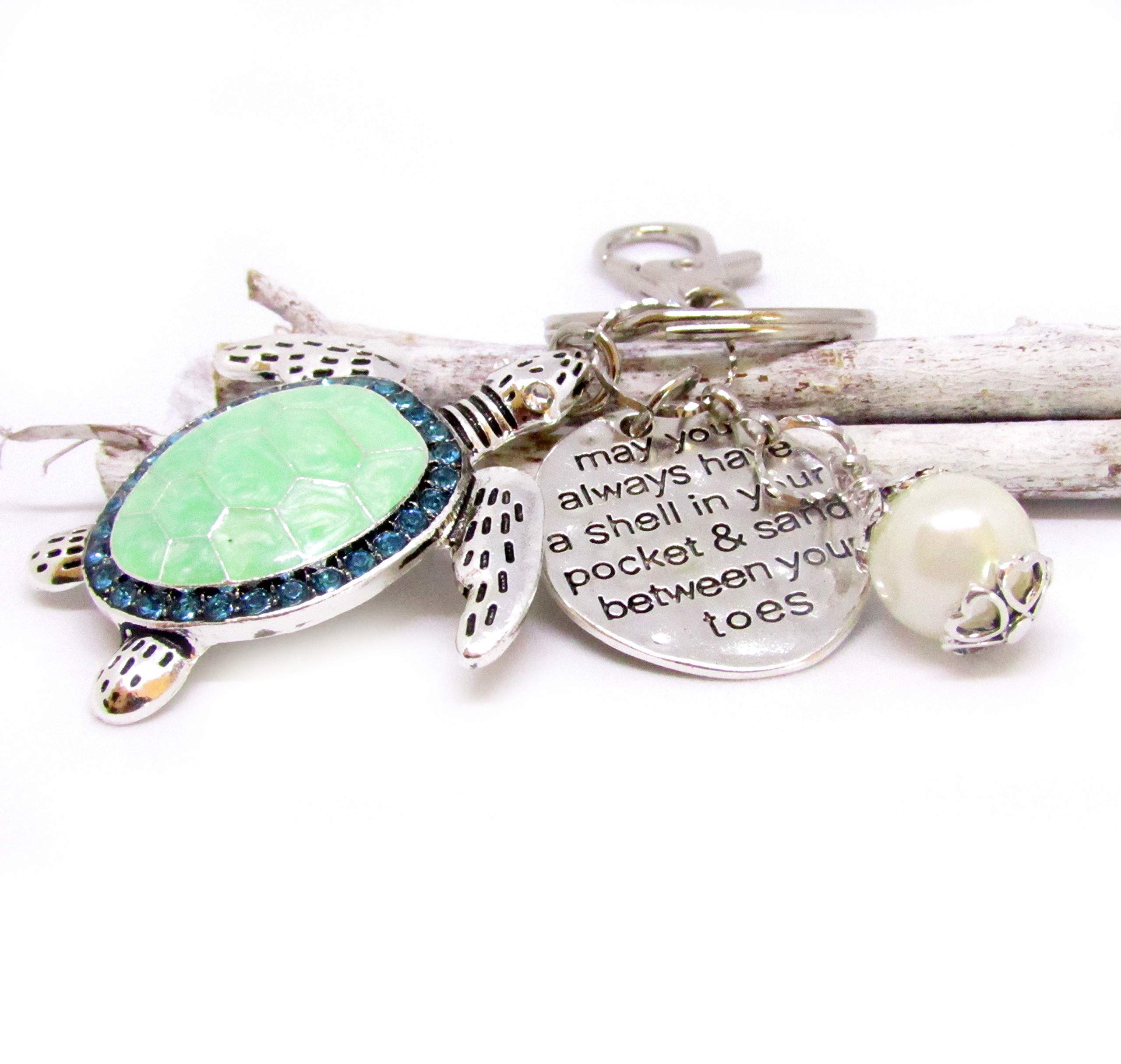 Sea Turtle Keychain - Cute Ocean Animal Keyring - Unique Beach Inspired Gifts for Women - Perfect Birthday Gift, Travel Accessory & Summer Vacation Souvenir