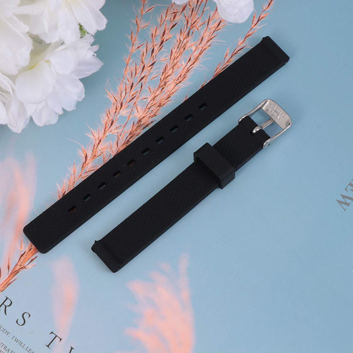 Premium Silicone Watch Band Replacement - Durable & Comfortable Strap for Smartwatches & Fitness Trackers - Perfect for Running, Swimming & Everyday Wear