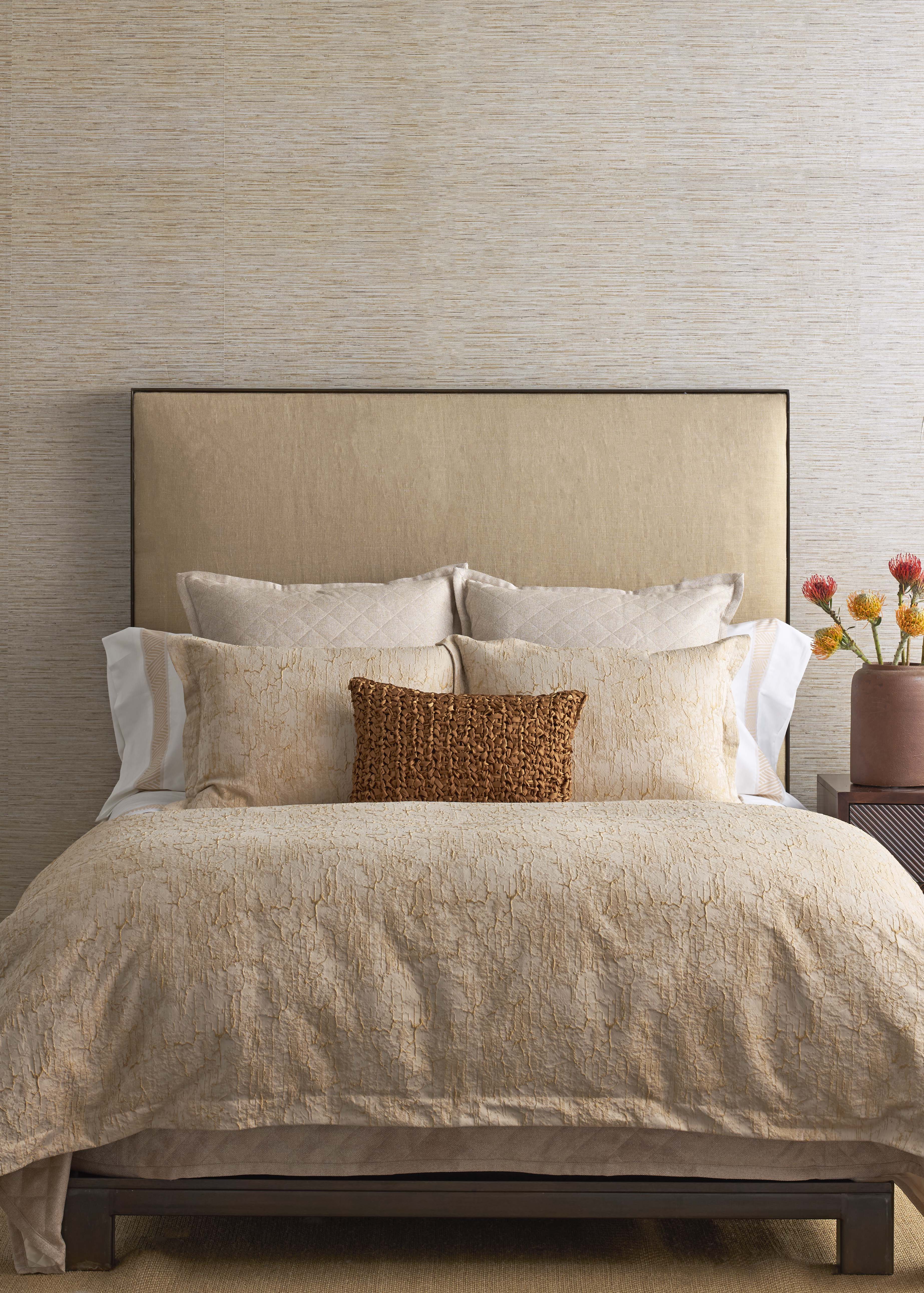 Allure Duvet Cover Set - Queen Size Luxury Bedding with Pillowcases - Perfect for Master Bedroom & Guest Room Decor