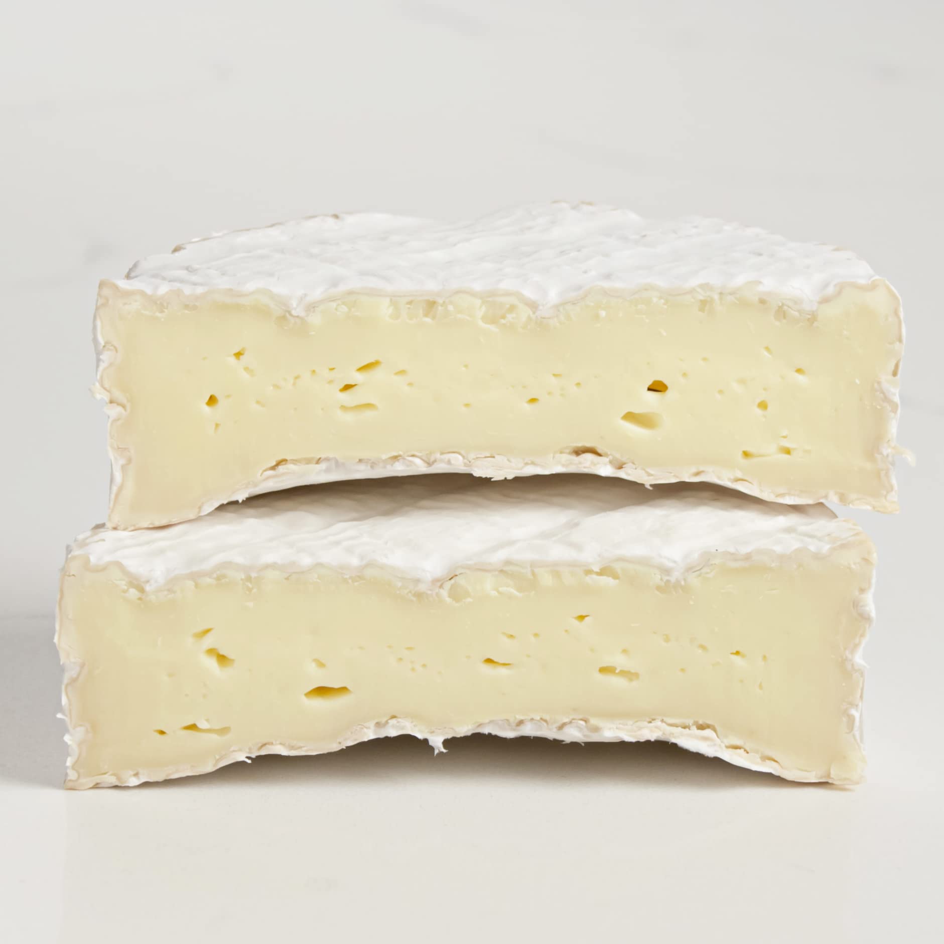 Premium European Cheese Assortment (2 lbs) - Gourmet French, English, Italian & Spanish Cheeses - Perfect for Wine Pairings, Charcuterie Boards & Holiday Gifts