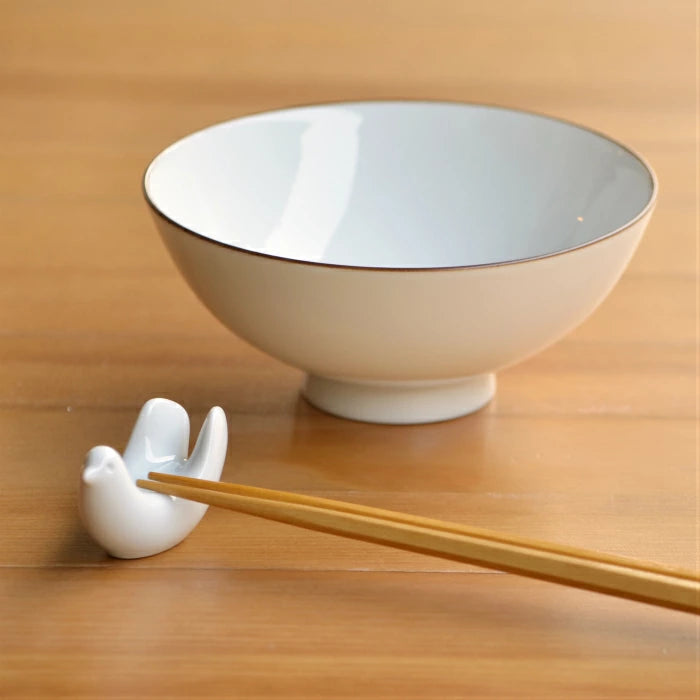 Premium Japanese Hasami Yaki Ceramic Bird-Shaped Chopstick Rest Set (2-Piece) - Elegant Tableware for Sushi, Asian Dining & Home Decor