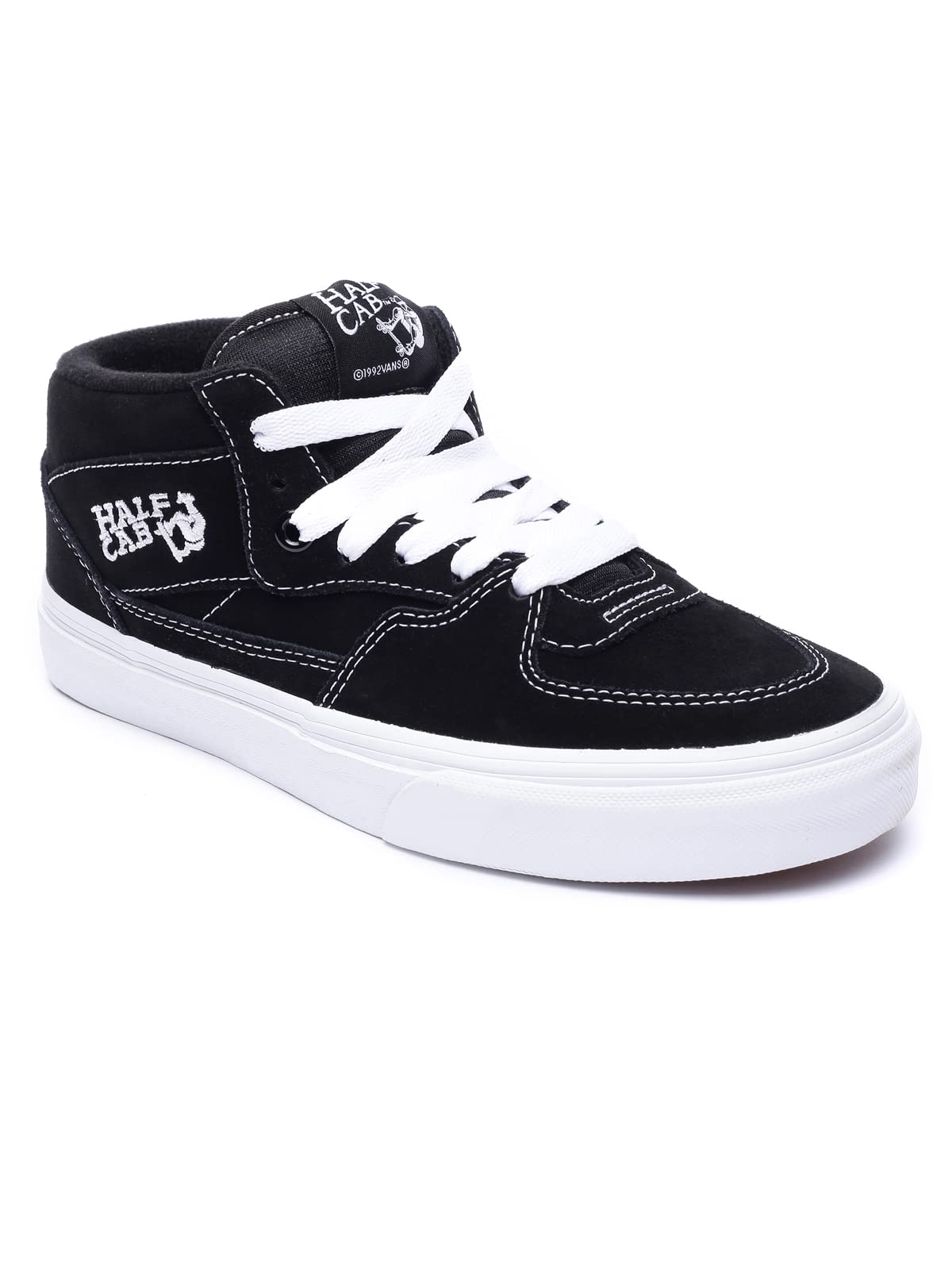 Vans Unisex-Adult Half Cab Core Classics Skate Shoes | Durable & Comfortable Sneakers for Skateboarding, Casual Wear & Street Style