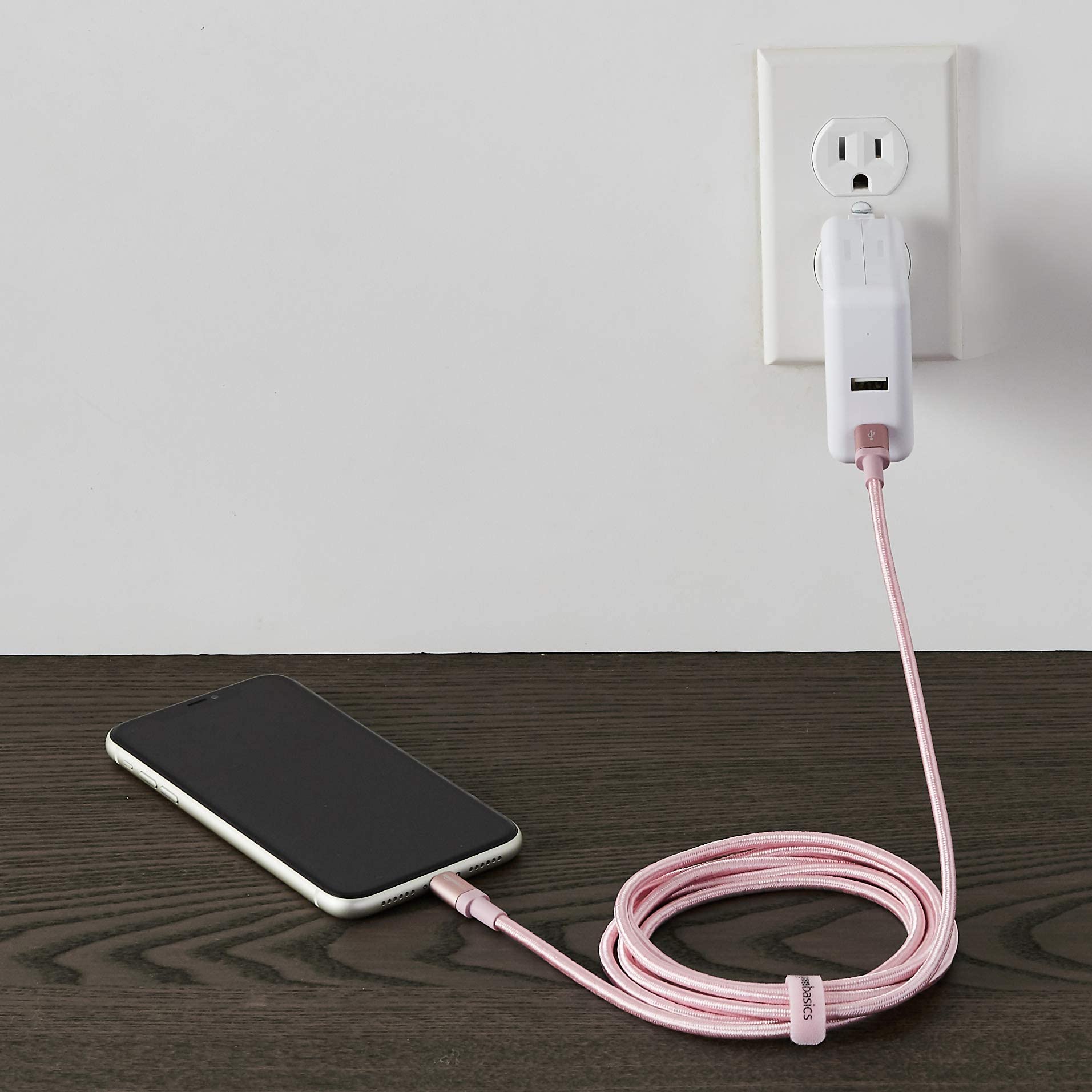 Amazon Basics MFi Certified USB-C to Lightning Cable 6ft Nylon Braided - Fast Charging Cord for iPhone 14/13/12/11/X/Xs/Pro/Max/Plus & iPad - Durable Rose Gold Charger for Home, Office & Travel
