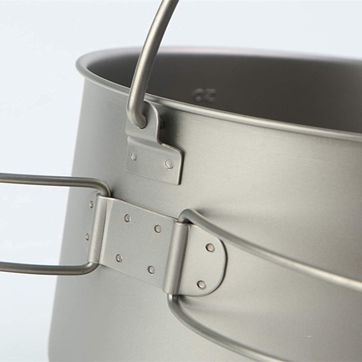 BIVOUAC 2800ml Titanium Camping Pot with Folding Handle - Lightweight Backpacking Cookware for Outdoor Adventures, Hiking & Camping Trips - Perfect for Boiling Water, Cooking Meals & Backcountry Dining