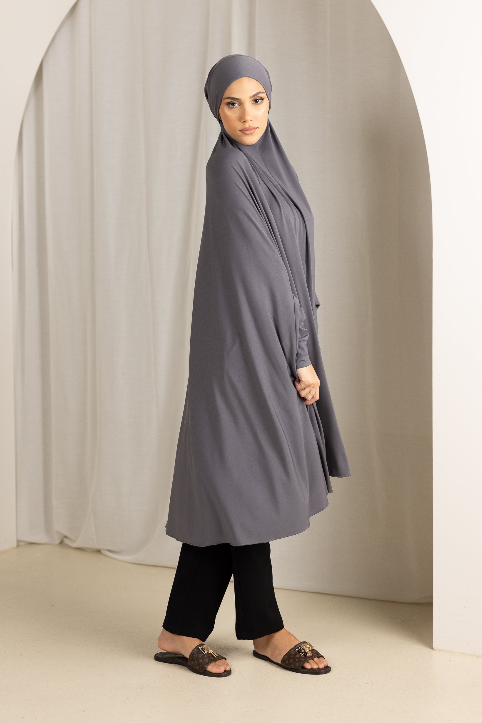 Tie Back Jilbab Sleeves in Shades of Grey - Modest Muslim Fashion for Women - Perfect for Prayer, Work & Everyday Wear