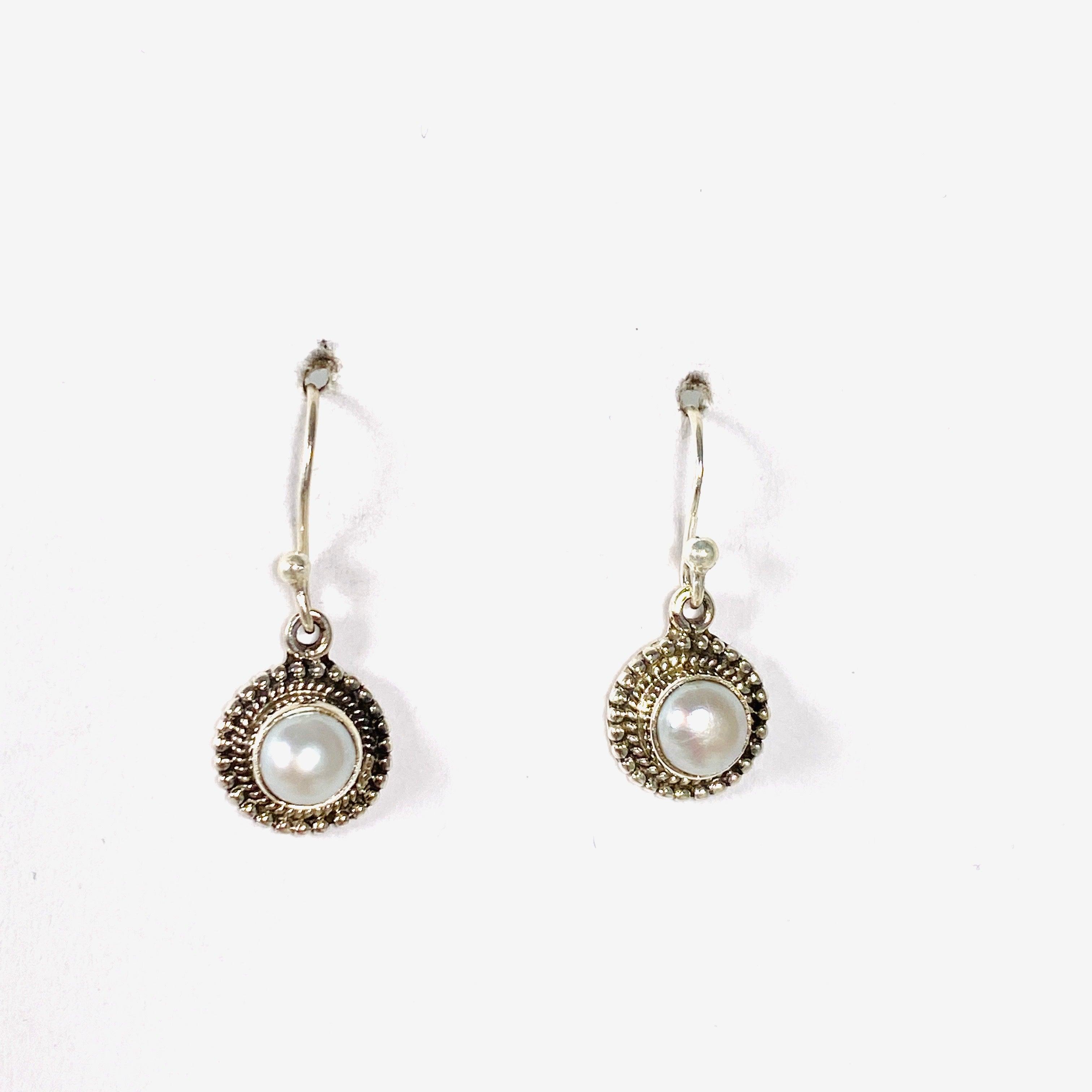 Elegant Pearl Round Earrings with Silver Detailing E2695 – Perfect for Weddings, Parties & Special Occasions