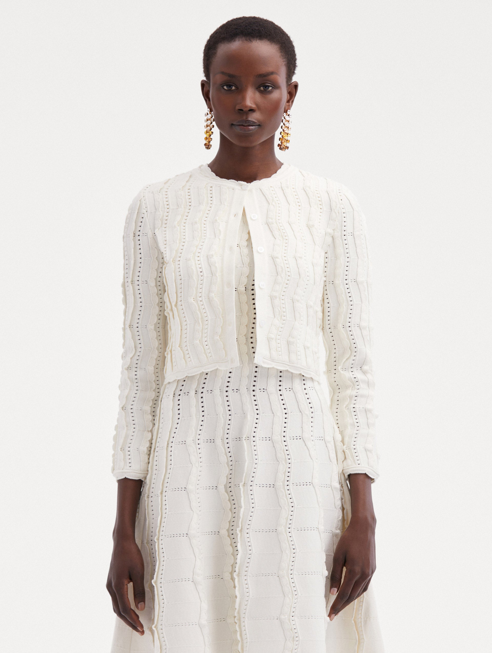 Cropped Wave Knit Cardigan for Women - Soft Chunky Open Front Sweater - Fall & Winter Fashion - Perfect for Layering, Casual Outfits, and Office Wear
