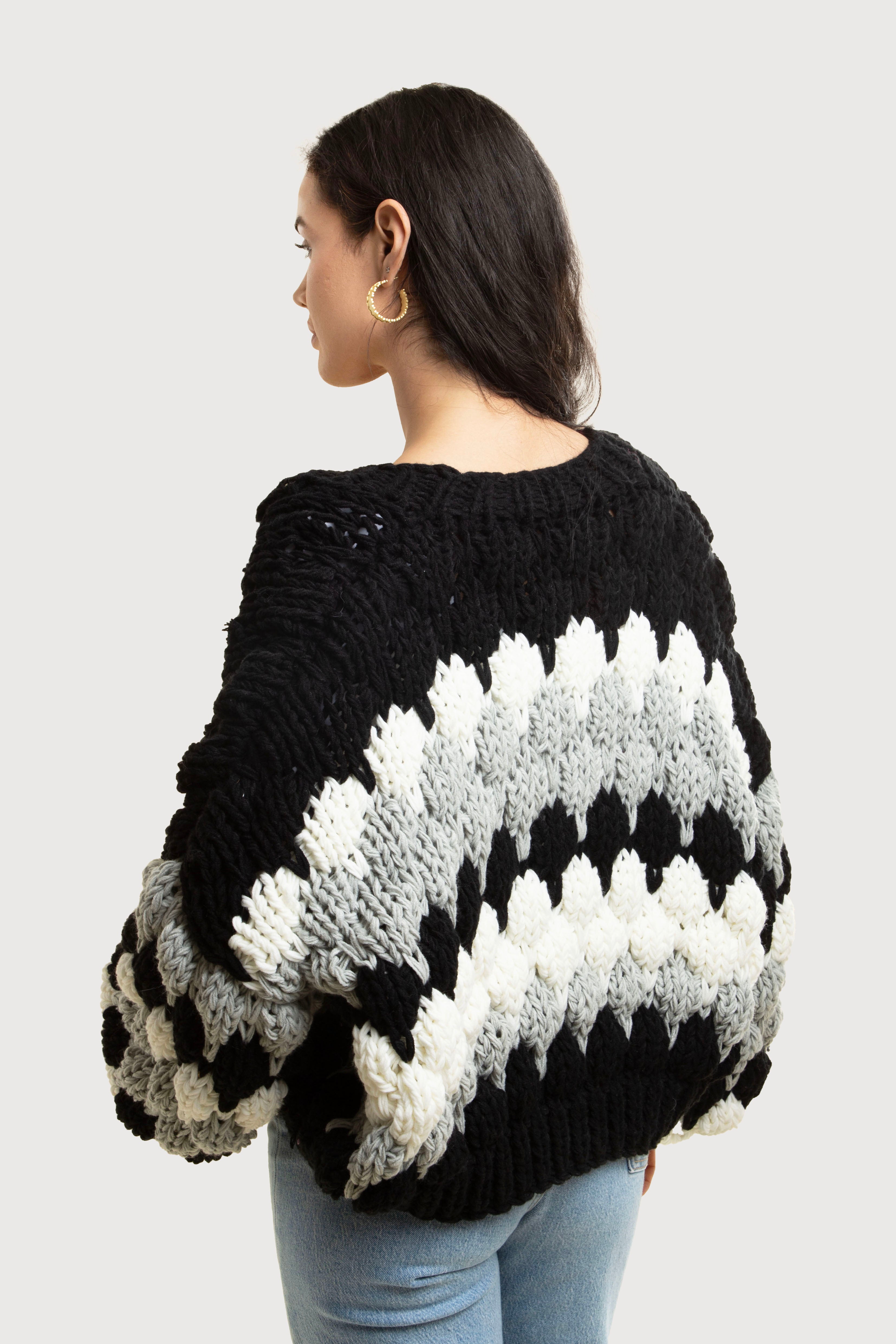 Chunky Knit Cropped Cardigan for Women - Cozy Oversized Sweater for Fall & Winter - Perfect for Layering, Casual Outfits, and Coffee Dates