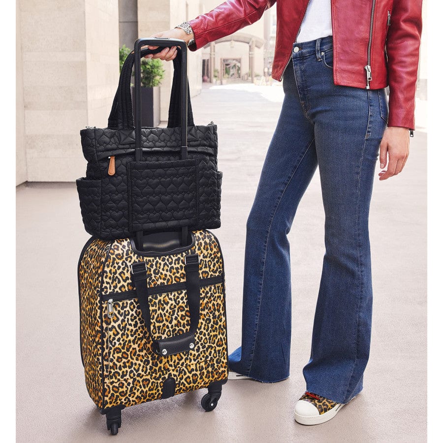 Catwalk Weekender - Stylish Women's Travel Bag for Weekend Getaways & Overnight Trips | Perfect for Work, Gym, and Casual Outings
