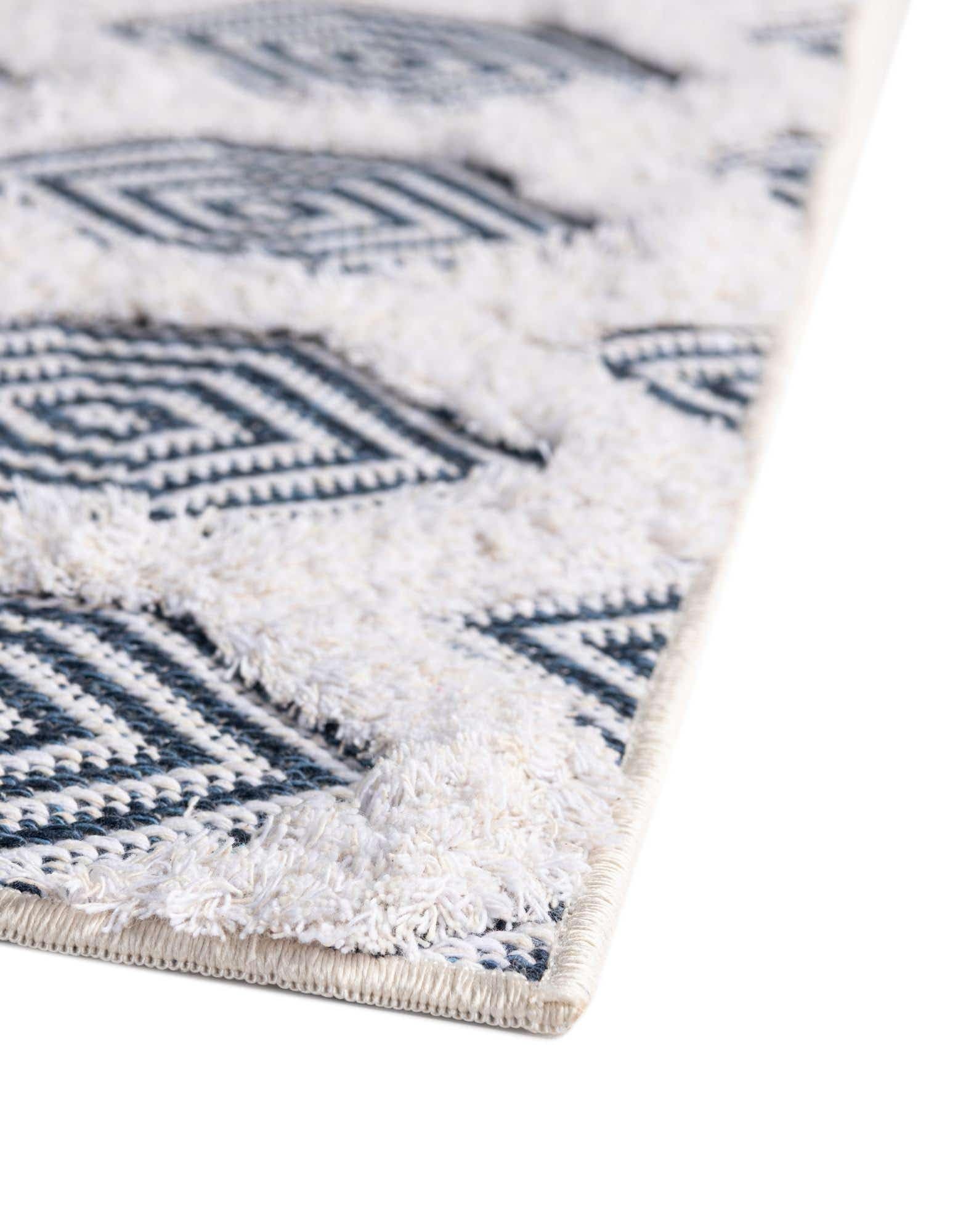 Unique Loom Casa Collection Havana Area Rug - 5'3