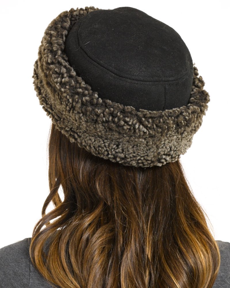 Premium Kelowna Shearling Sheepskin Hat for Men & Women - Winter Warm Beanie with Soft Fleece Lining - Perfect for Skiing, Snowboarding & Cold Weather Outdoor Activities