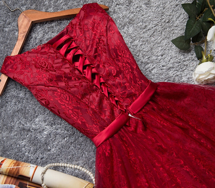 Elegant Burgundy A-Line Lace Short Prom Dress | Formal Evening Gown for Homecoming, Cocktail Parties & Special Occasions