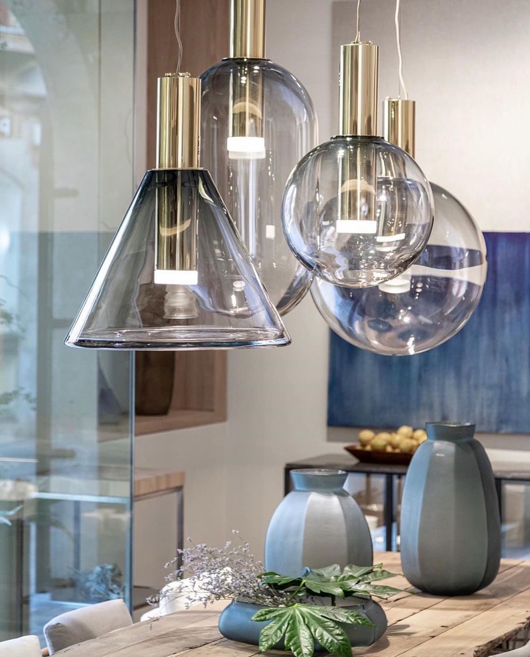 Eidos Collection Modern Pendant Lamp - Handcrafted Glass Ceiling Light Fixture for Dining Room, Kitchen Island & Living Room Decor