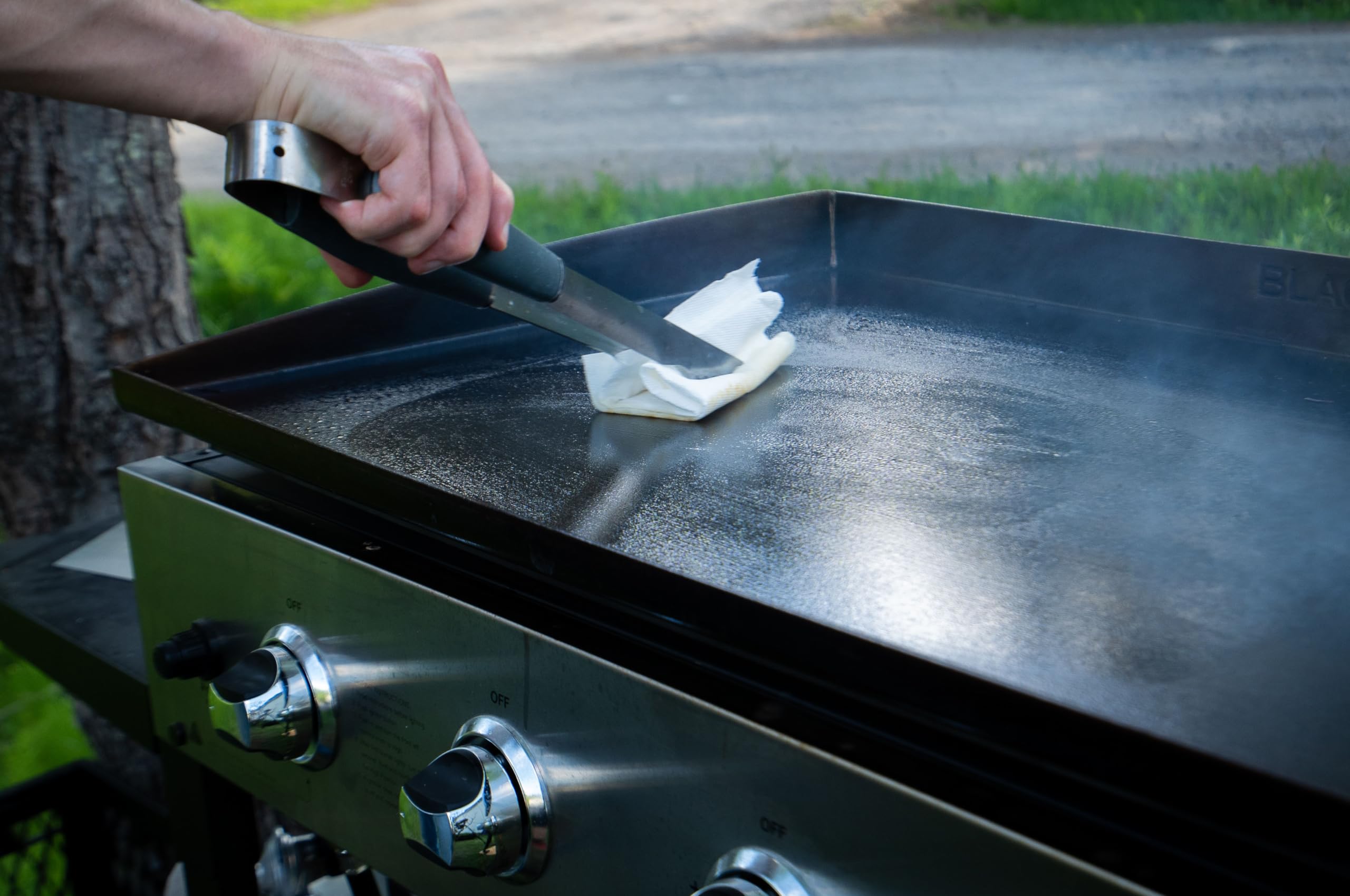 CARON & DOUCET 2-in-1 Griddle Seasoning & Cast Iron Conditioner - Best for Seasoning, Protecting & Maintaining Cast Iron Cookware | Perfect for Grills, Skillets & Dutch Ovens - Ideal for Outdoor Cooking & Camping