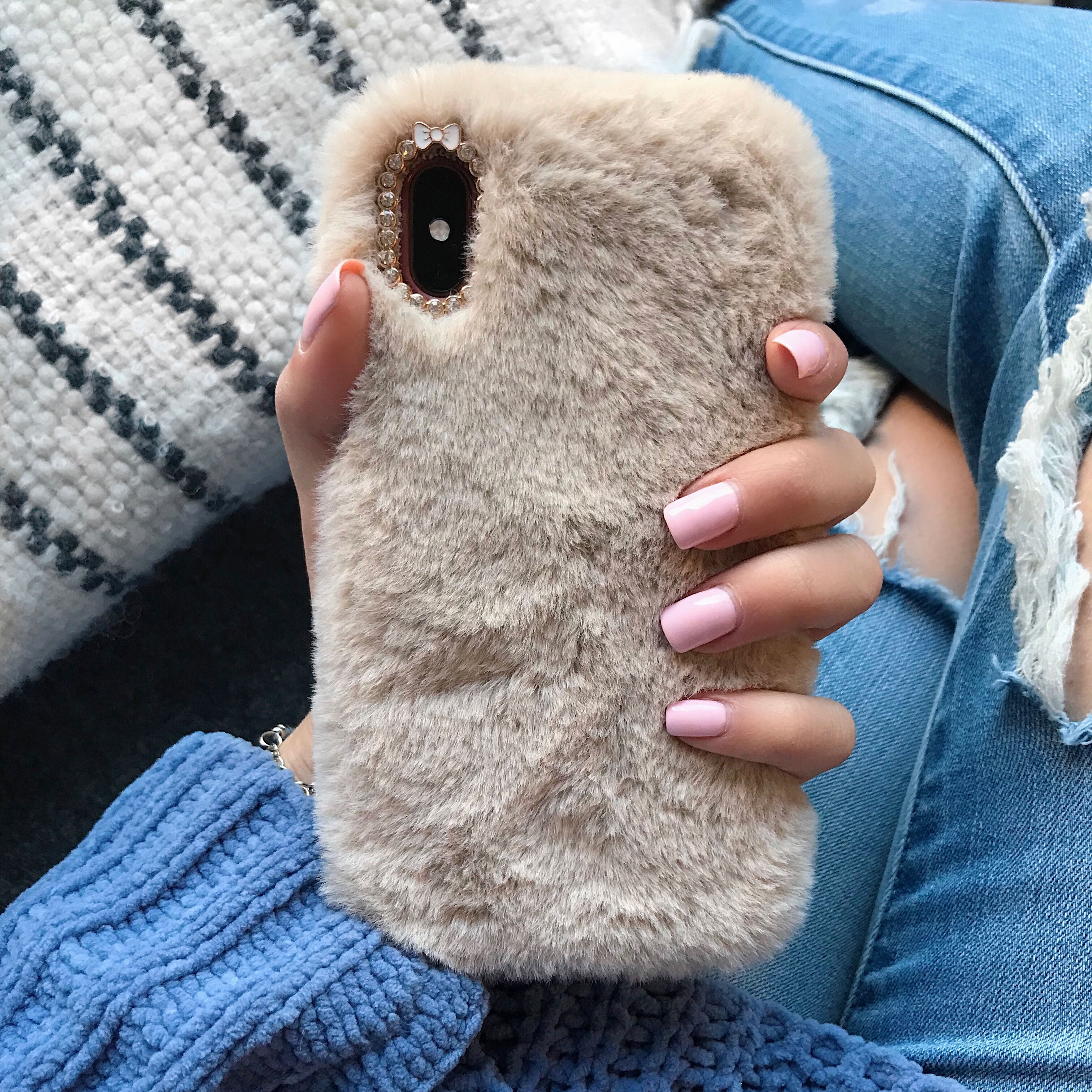 Soft Beige Faux Fur iPhone Case - Premium Luxury Phone Cover for iPhone 13/14/15 Pro Max - Trendy Winter Fashion Accessory for Women Girls - Perfect for Holiday Gifts & Daily Use