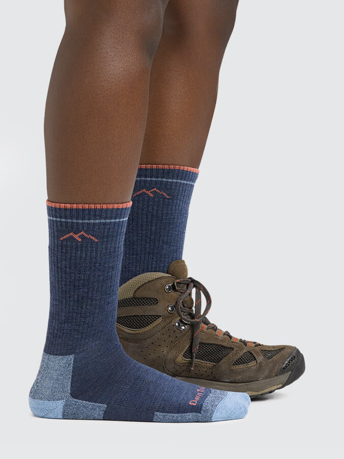 Darn Tough 1907 Hiker Boot Midweight Cushion Hiking Socks for Women - Perfect for Outdoor Adventures, Hiking & Backpacking