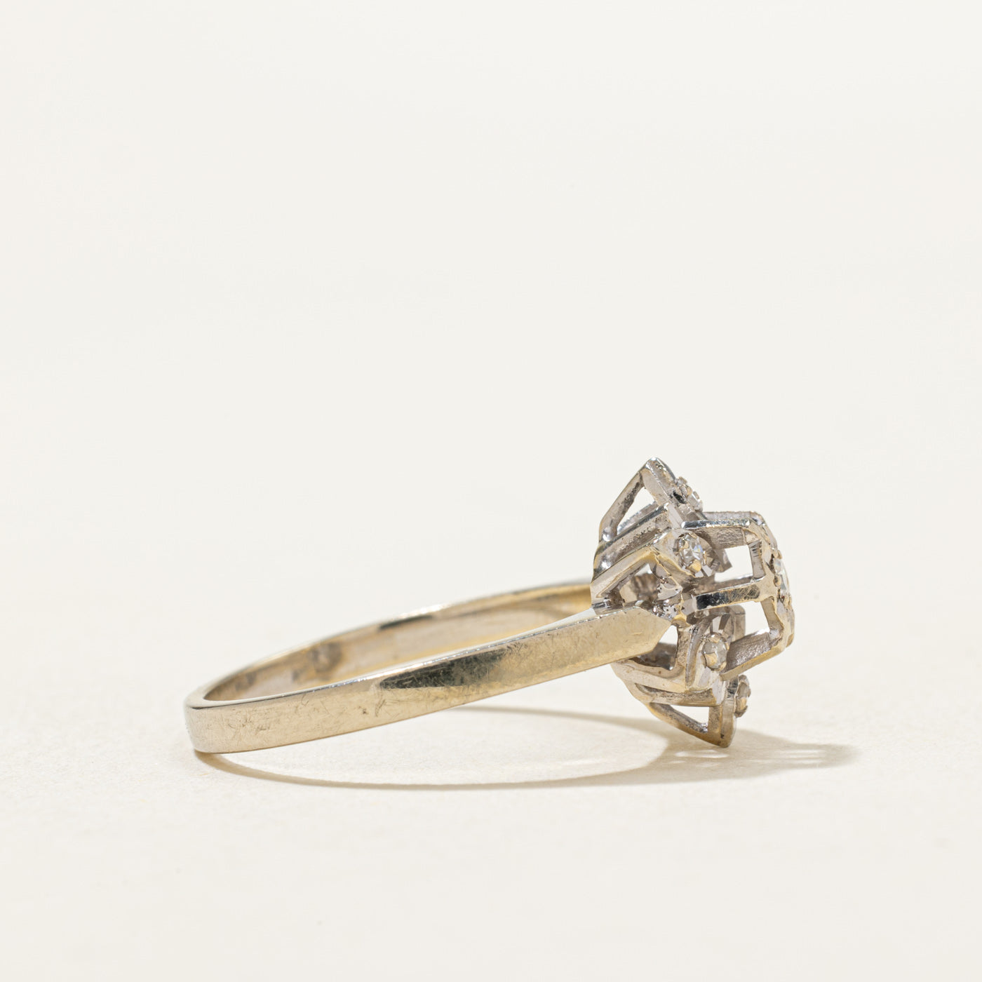 18K Illusion Set Diamond Petal Ring | 0.06ctw | Size 6.5 | Elegant Wedding Band, Anniversary Gift for Her, Perfect for Engagement & Special Occasions