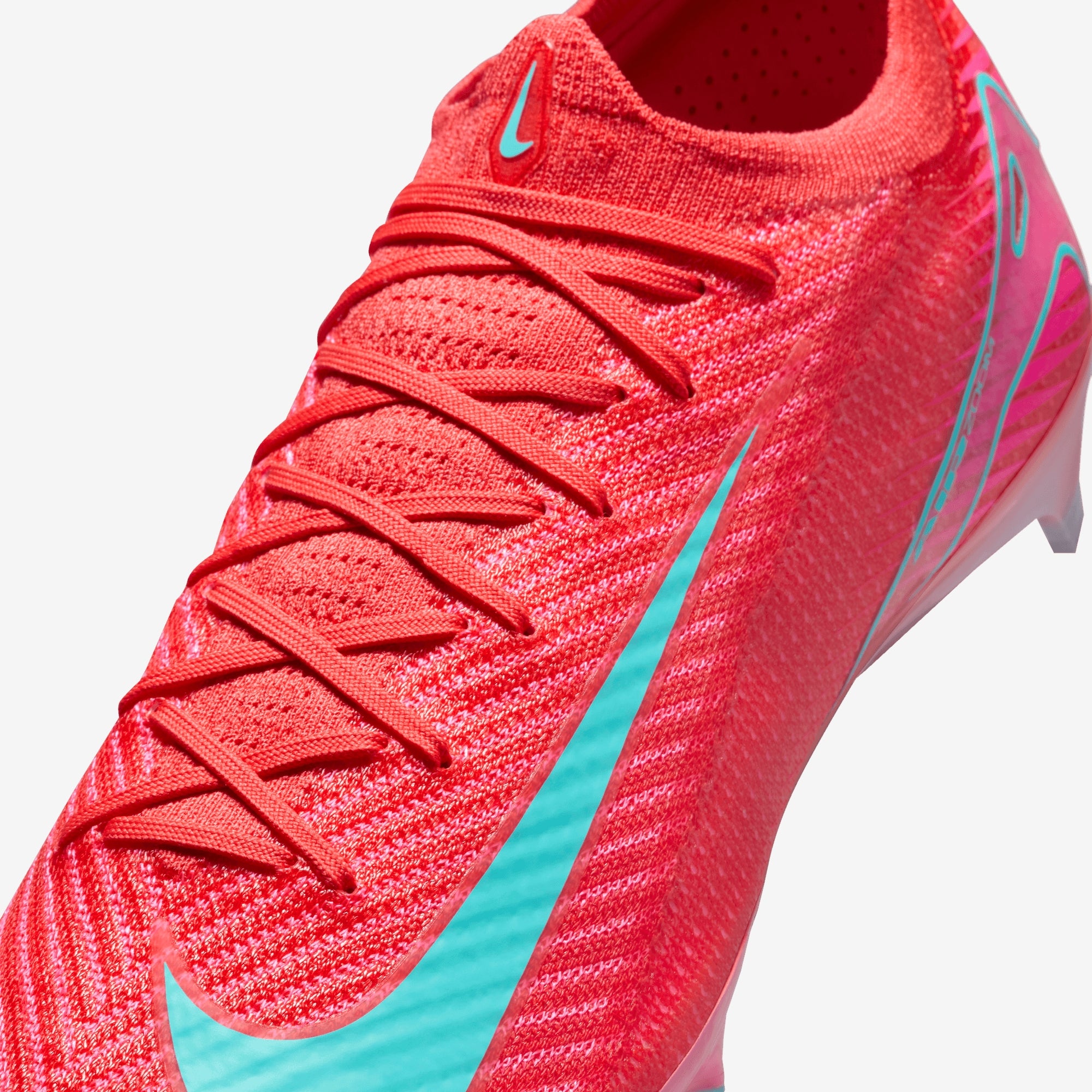 Nike Mercurial Vapor 16 Elite Soccer Cleats - Lightweight Football Boots for Men with Dynamic Fit & High-Speed Traction - Perfect for Professional Matches & Training Sessions