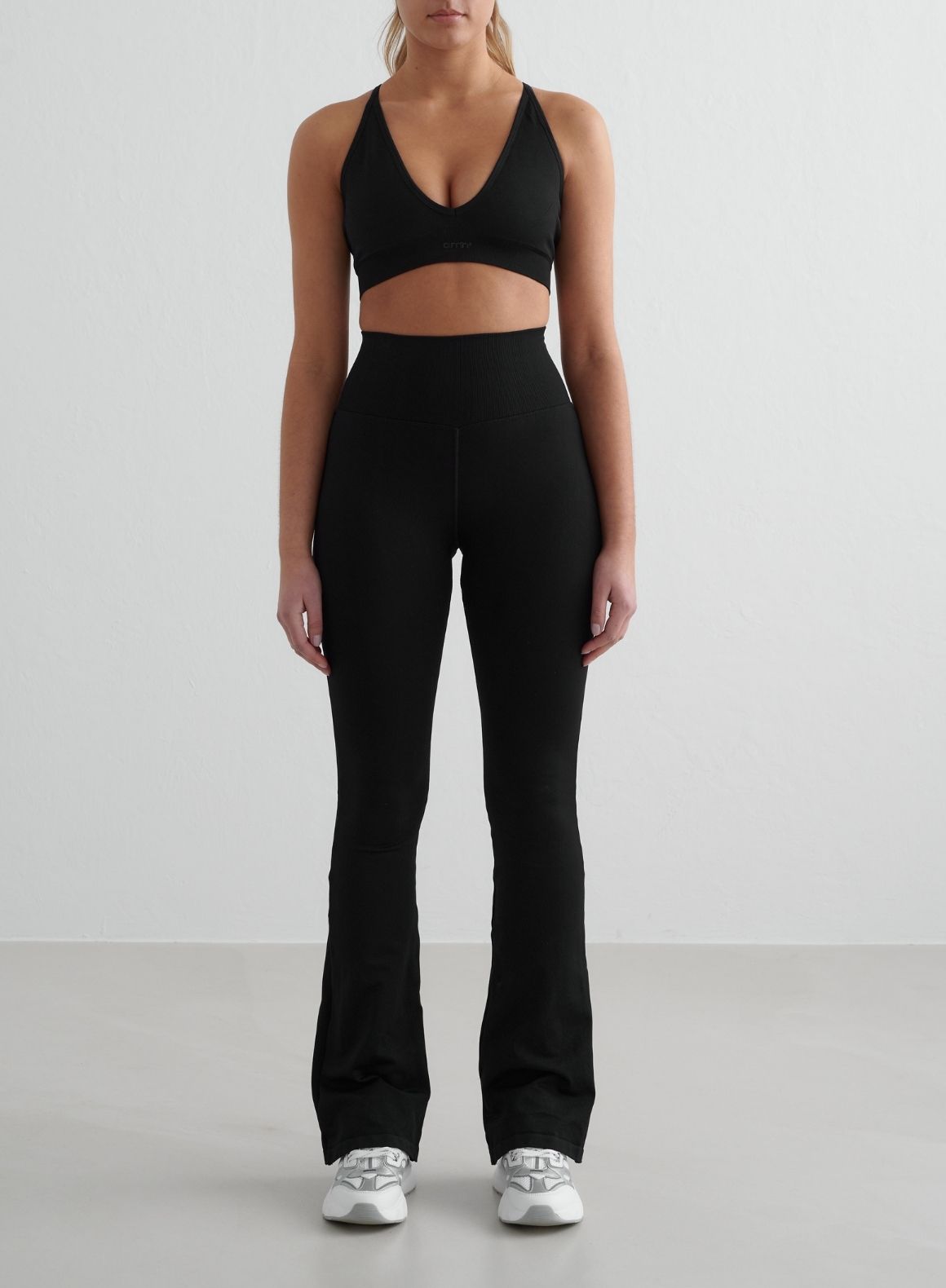 Black Seamless Cross Back Bra - Comfortable & Supportive Shapewear for Women | Perfect for Yoga, Workouts & Everyday Wear