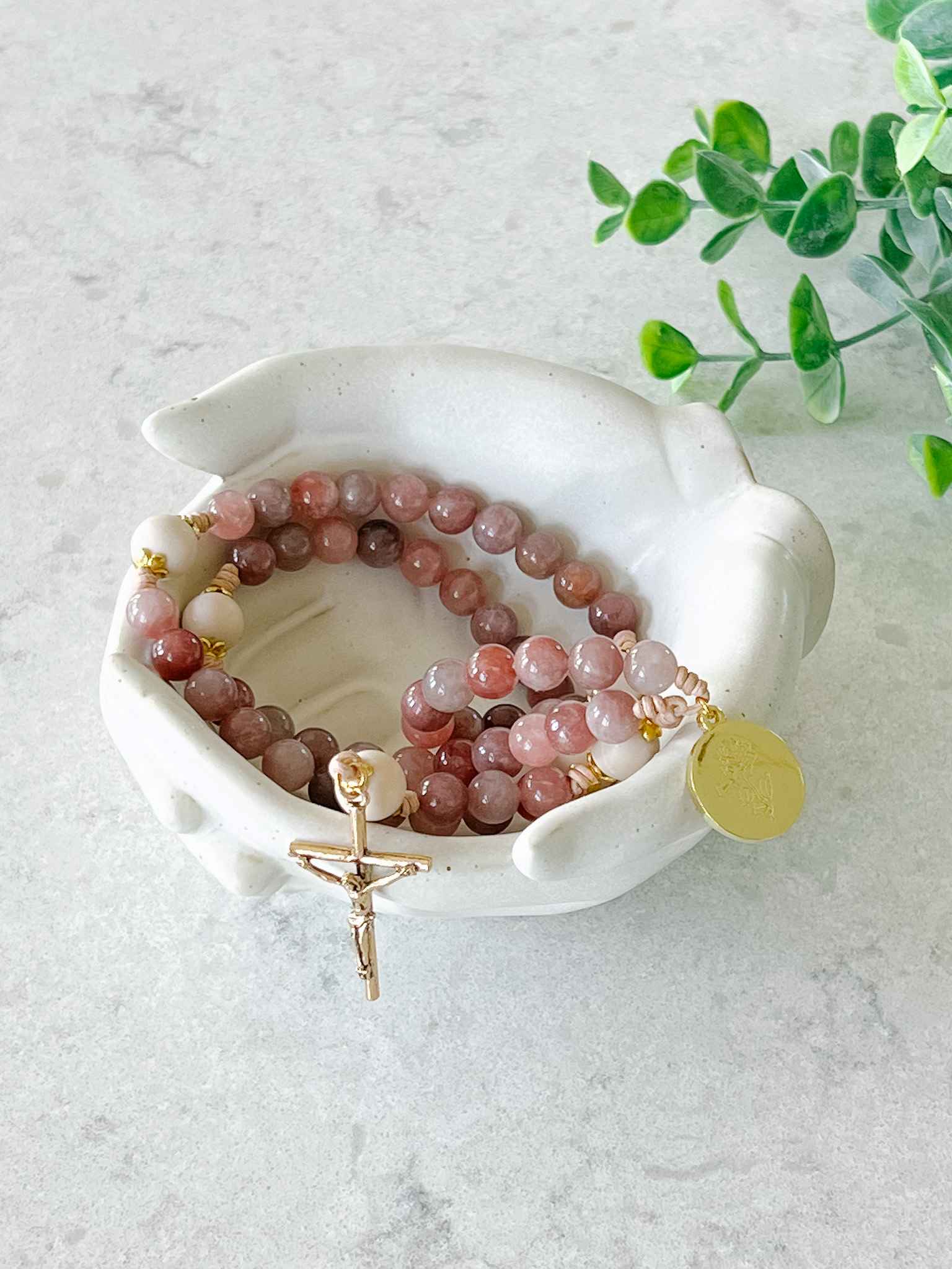 Handmade Wooden Rosary Dish - Religious Prayer Bead Holder for Catholic Devotion - Perfect for Home Altar, Church, and Meditation Use