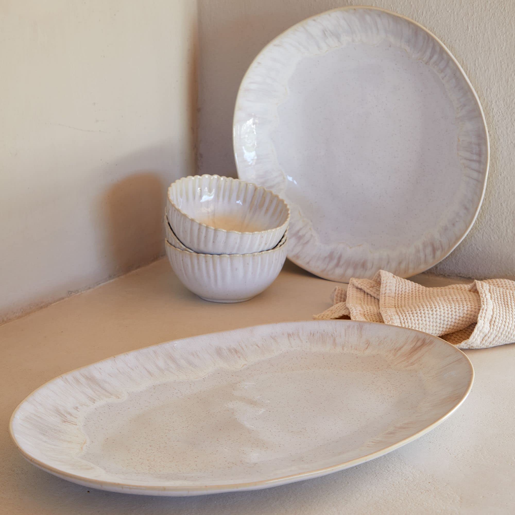 Casafina 15-Inch Ceramic Pasta Bowl - Eivissa Collection, Sand Beige | Microwave & Dishwasher Safe Stoneware | Food Safe Glazed Dinnerware | Restaurant Quality Serving Dish for Pasta, Salad & Soup | Perfect for Family Dinners & Entertaining Guests