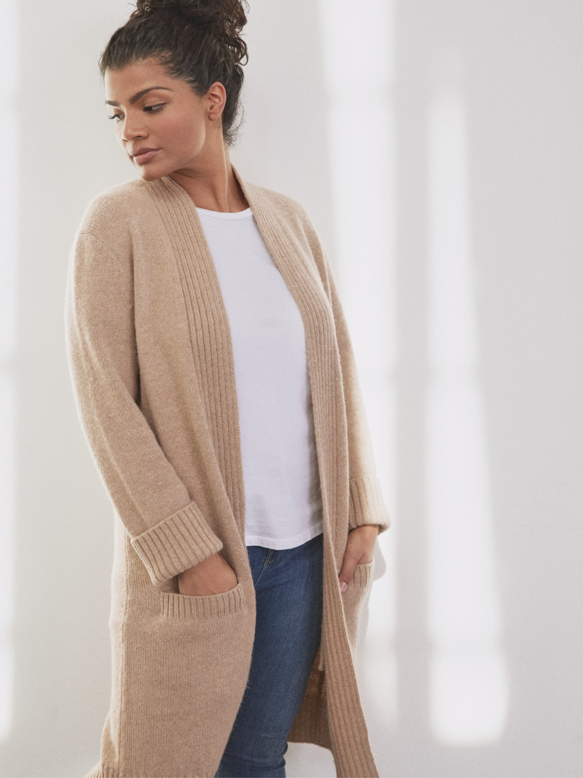 Soft & Cozy Alpaca Long Cardigan for Women - Warm Winter Knit Sweater for Casual Outfits & Office Wear