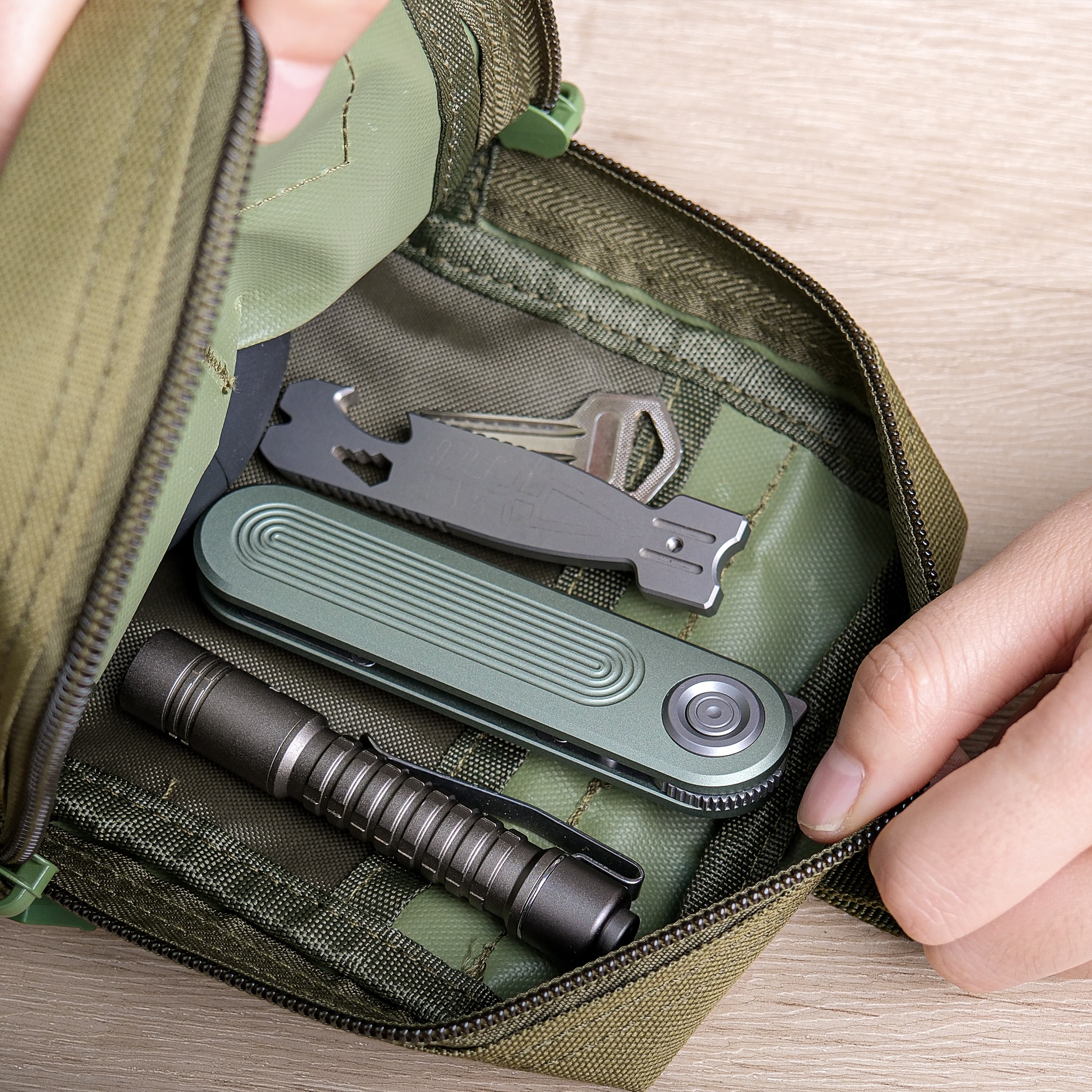 Corgi® V 295 Folding Knife - Vanchor Lock® with 2.95