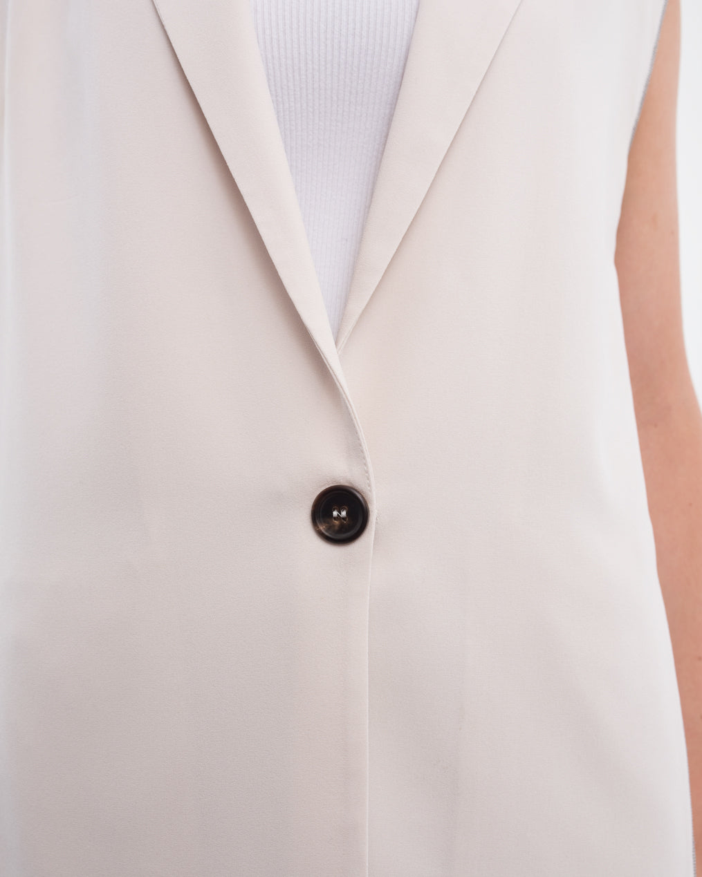 Brunello Cucinelli Off White Chain Bead Trim Vest for Women | Luxury Knit Cardigan | Perfect for Office Wear & Evening Outfits