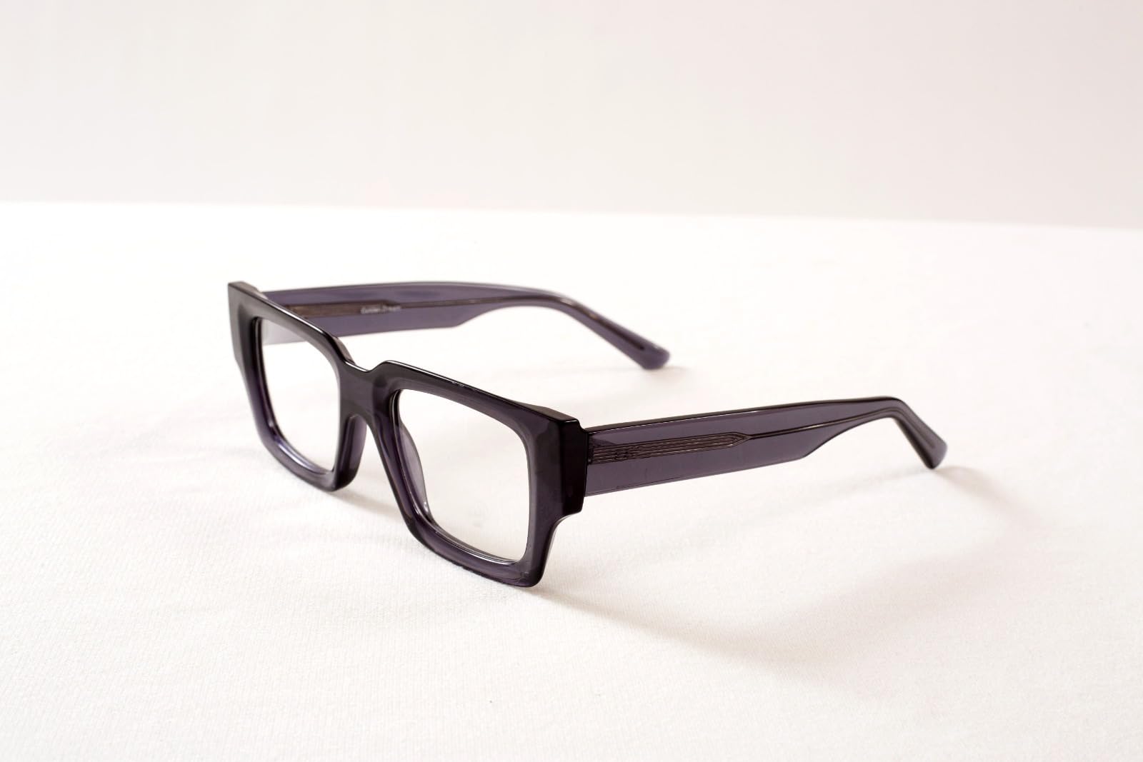 Blue Light Blocking Glasses for Men & Women - Retro Style Anti Blue Ray Gaming Glasses with UV Protection - Non-Prescription Computer Glasses for Eye Strain Relief - Lightweight Frame for PC, TV, Mobile & Digital Screen Use - Perfect for Gamers, Office Workers & Nighttime Screen Viewing