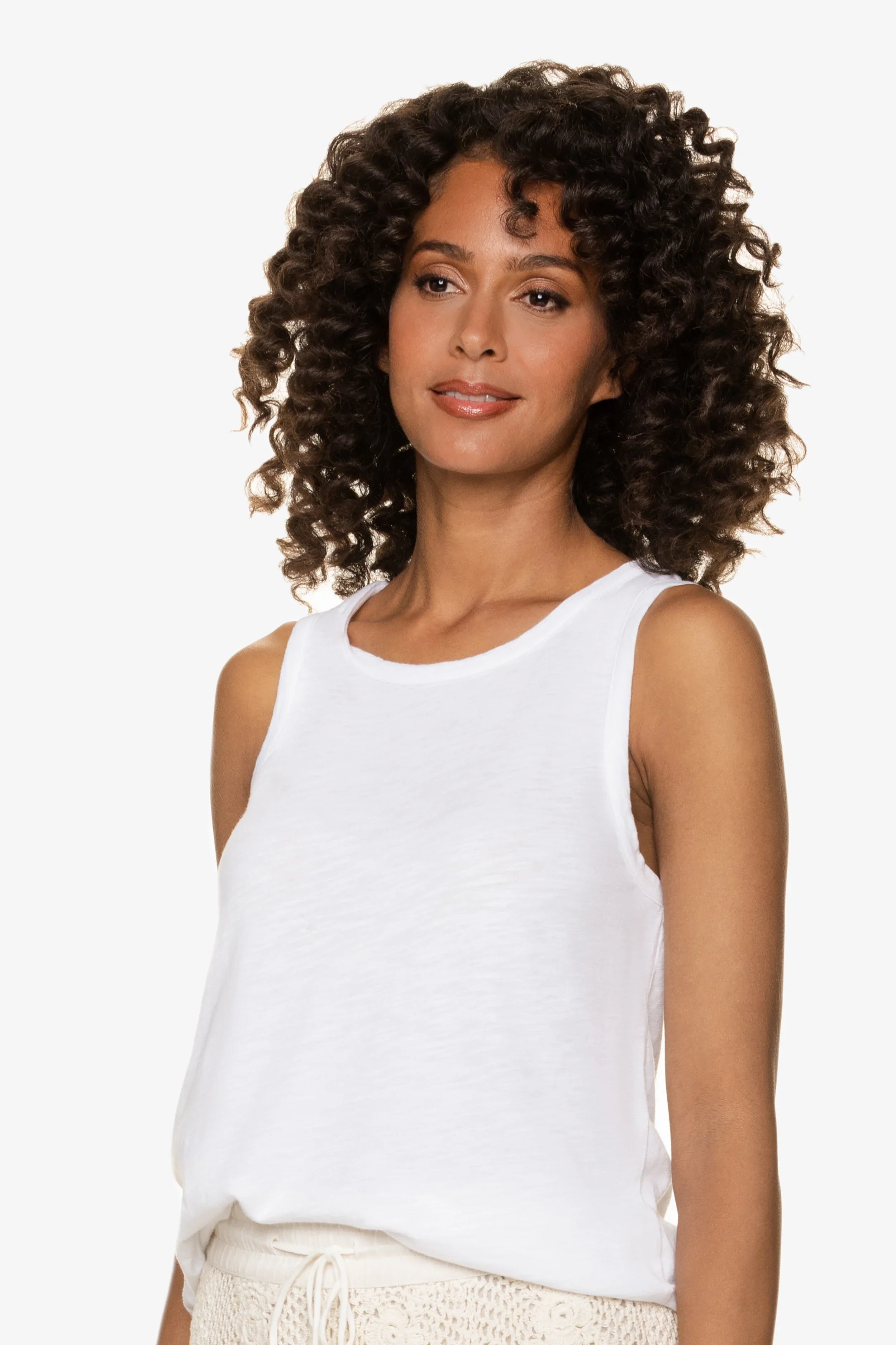 Classic White Tank Top for Women - Comfortable Cotton Basic Tee - Perfect for Casual Wear, Layering & Summer Outfits