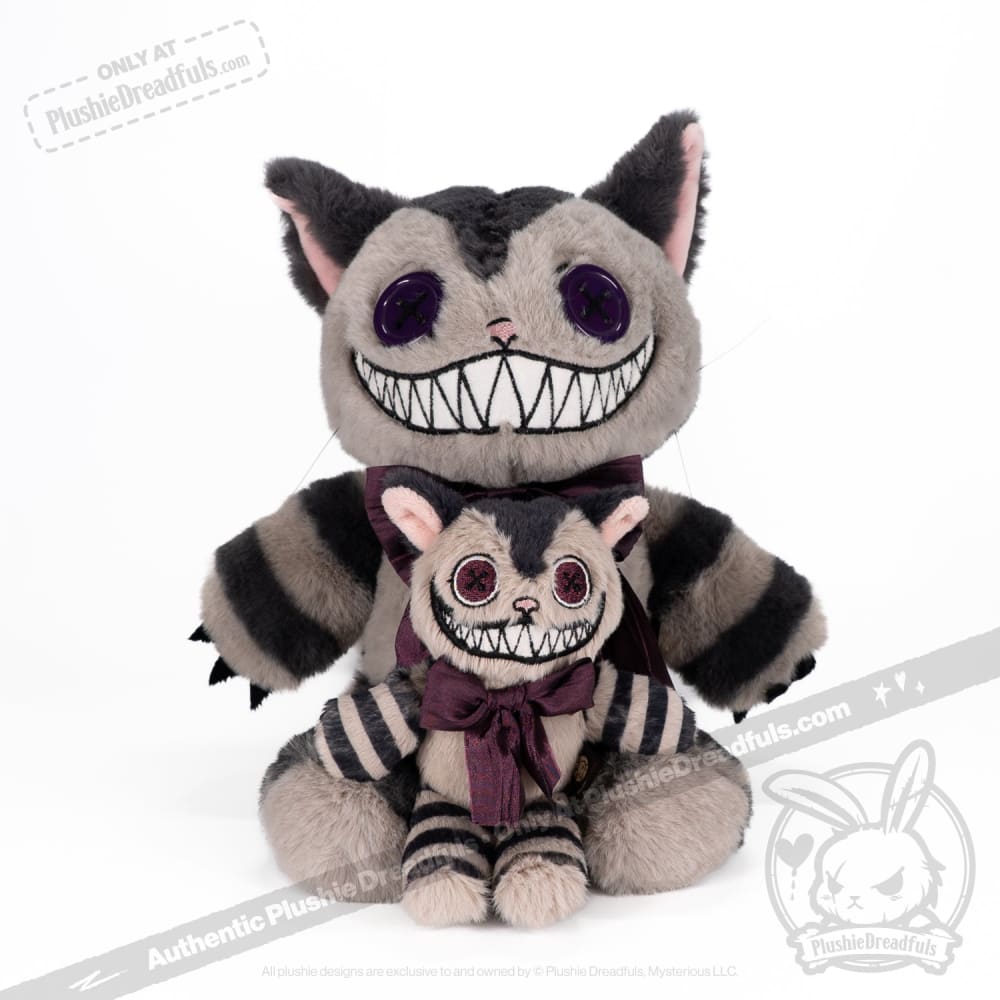 Victorian McGee's Alice in Wonderland Cheshire Cat Plush Keychain - Cute Collectible Accessory for Disney Fans, Gifts & Backpack Decor