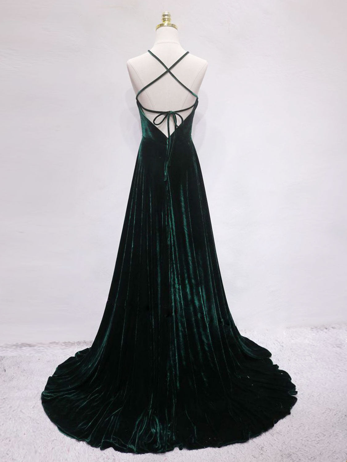 Elegant Green Velvet A-Line Backless Long Prom Dress for Women - Perfect for Formal Evening Parties, Homecoming, and Special Occasions