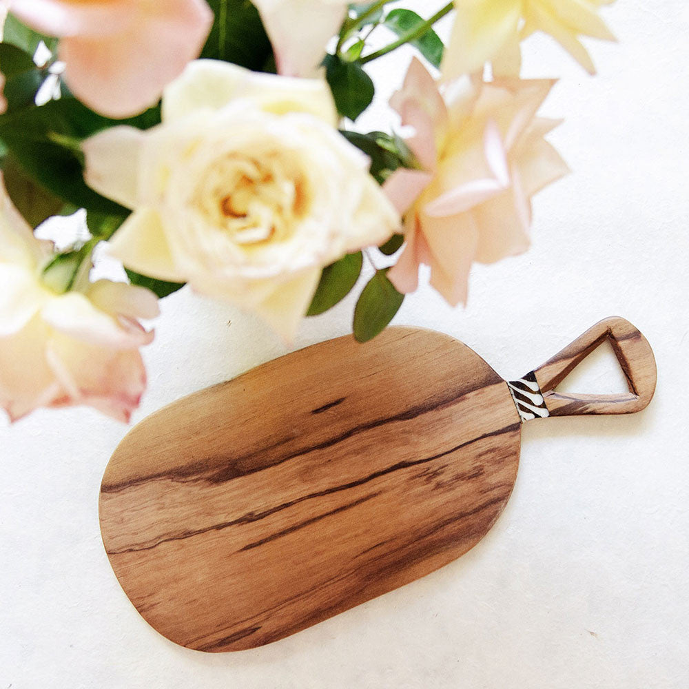 Premium Wild Olive Wood Cheese Cutting Board - Durable & Eco-Friendly Kitchen Serving Tray for Charcuterie, Cheese Platters & Entertaining - Perfect for Parties, Gifts & Home Use