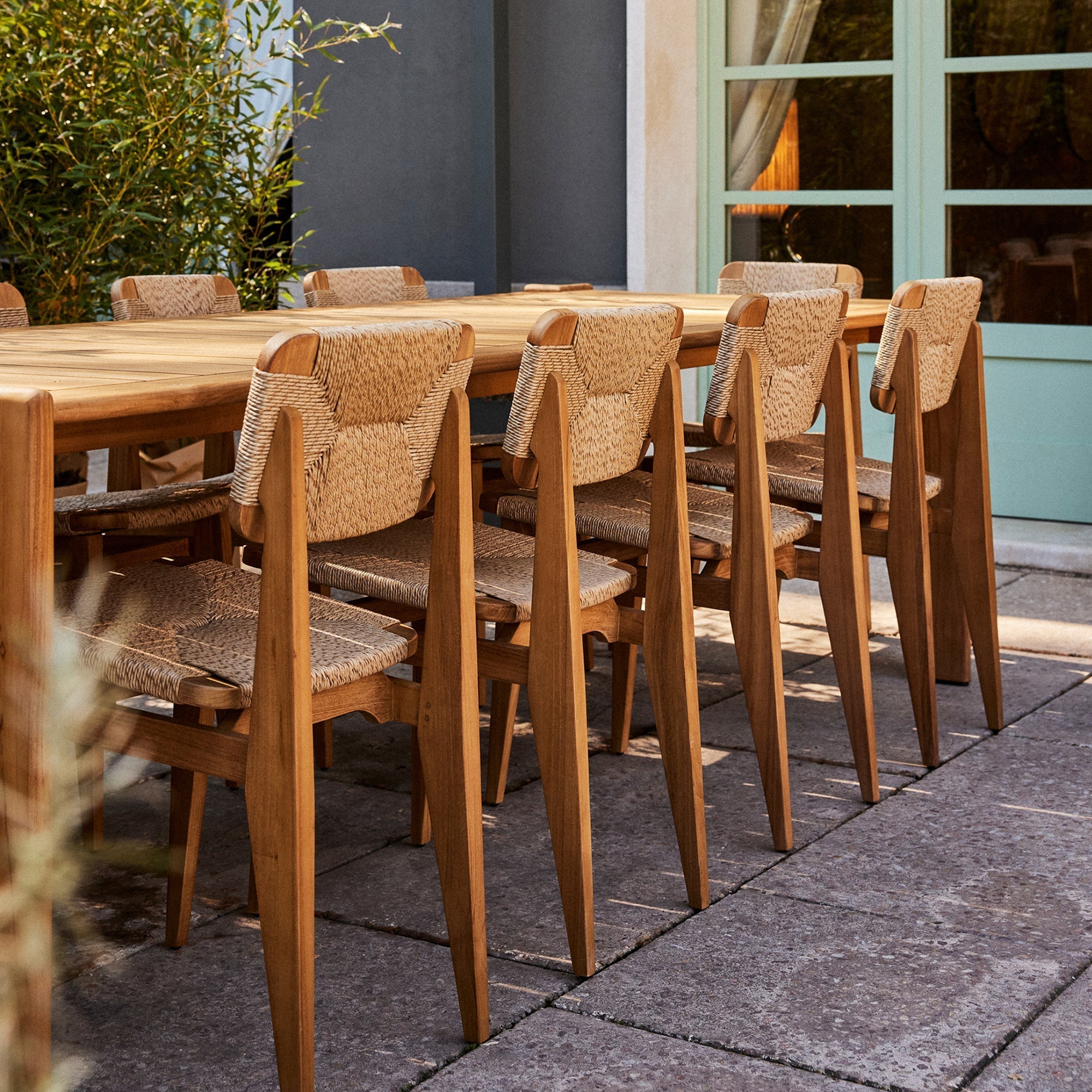 Outdoor Dining Chair - Weather-Resistant C Chair for Patio, Garden & Backyard - Comfortable & Durable Outdoor Seating for Restaurants, Cafes & Home Use