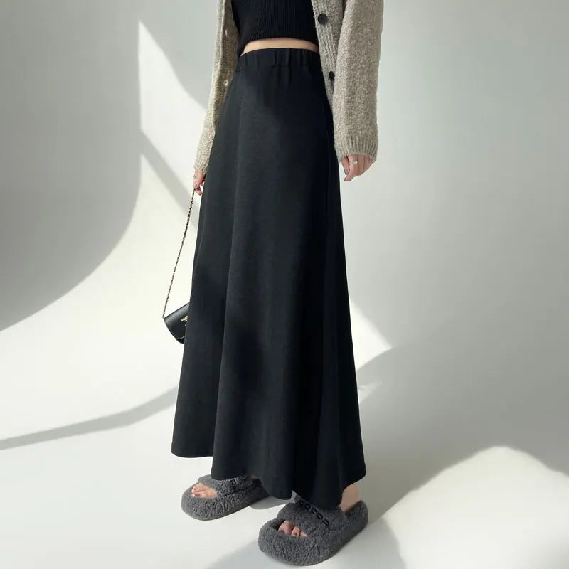 Black High Waist Knit Skirt for Women - Loose Fit Fashion Streetwear & Office Wear - Solid Color Basic Chic Skirt - Perfect for Casual Outings, Work & Everyday Style