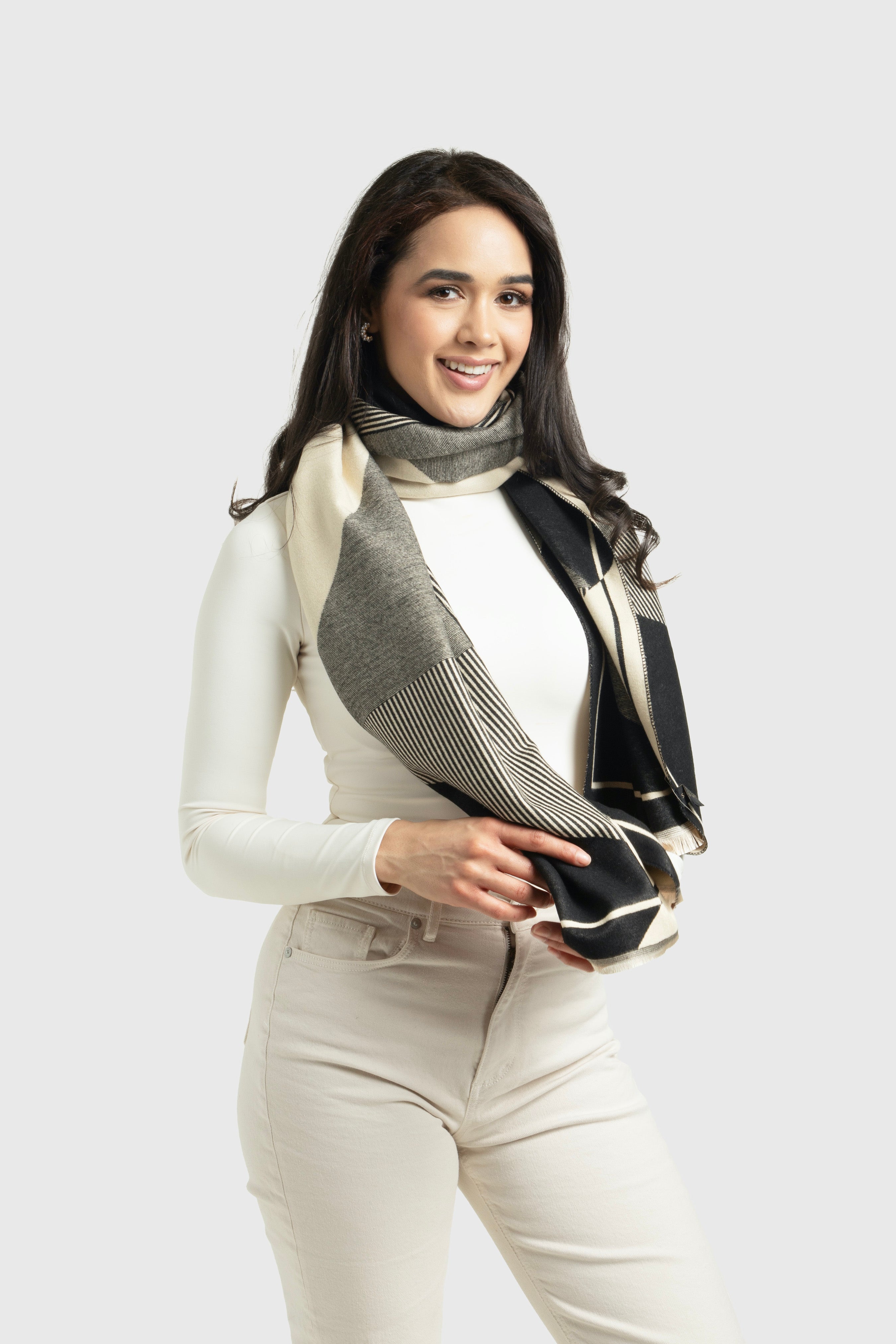 Stylish Geometric Striped Reversible Scarf for Women - Lightweight Winter Fashion Accessory for Office, Travel & Casual Outfits