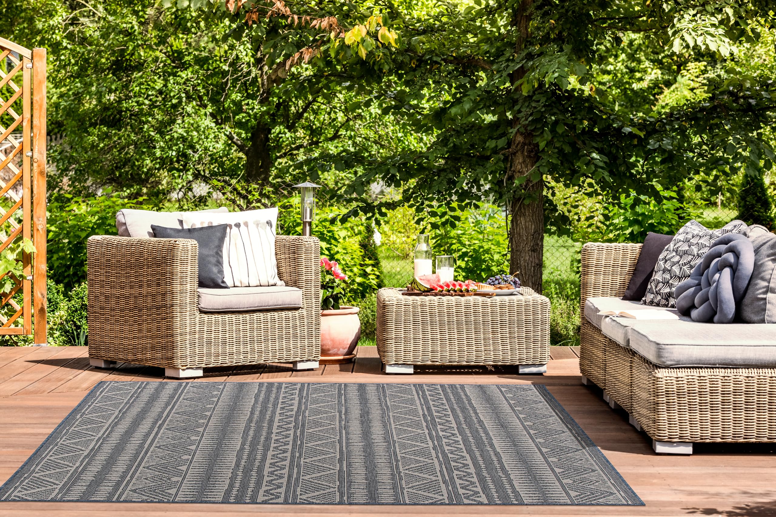 Bohemian Geometric Indoor Outdoor Rug - Non-Shedding Area Rug for Patio, Deck & Balcony | 7'10