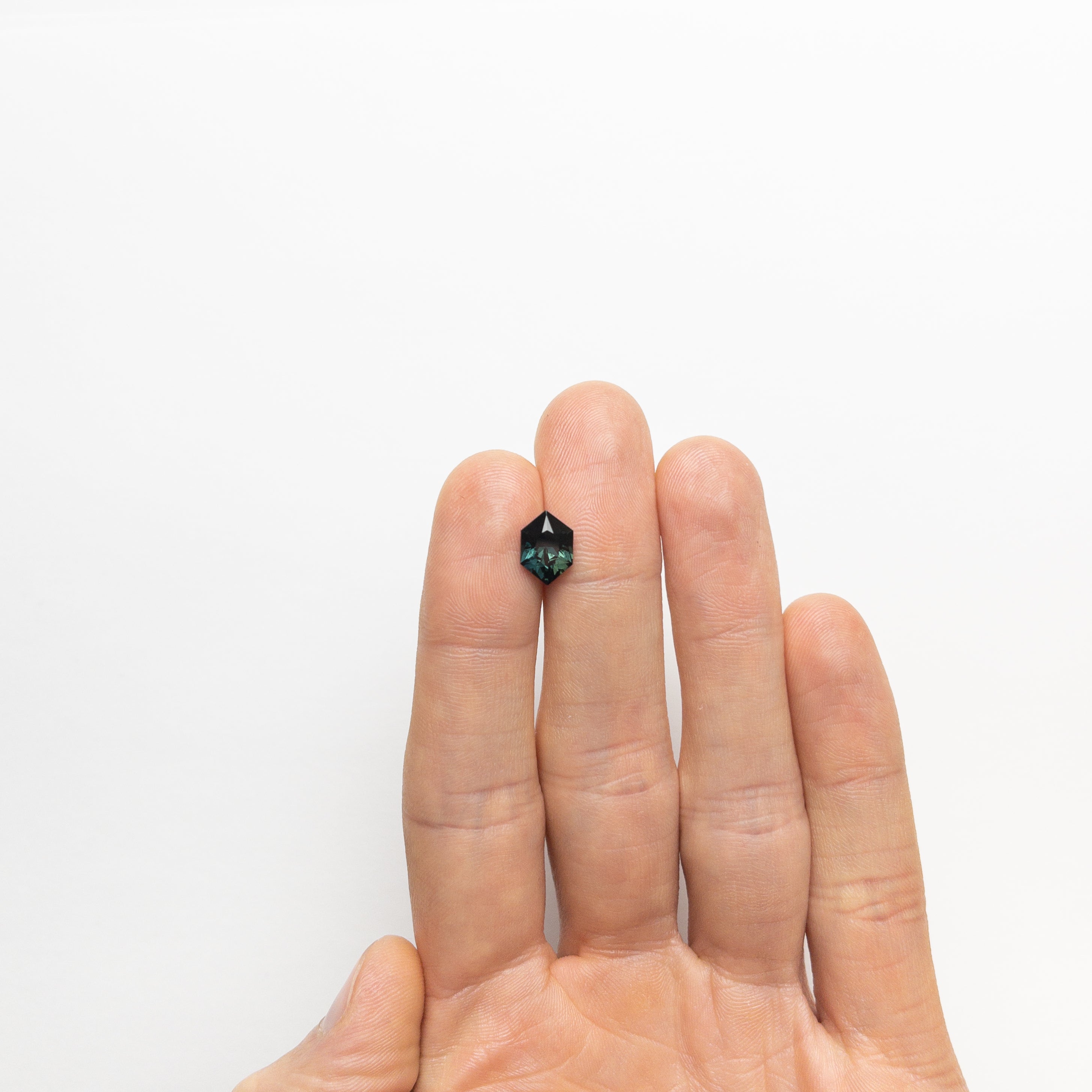 2.53ct Natural Hexagon Brilliant Blue Sapphire Gemstone (10.32x7.21x4.93mm) - Loose Stone for Jewelry Making, Engagement Rings & Fine Collections