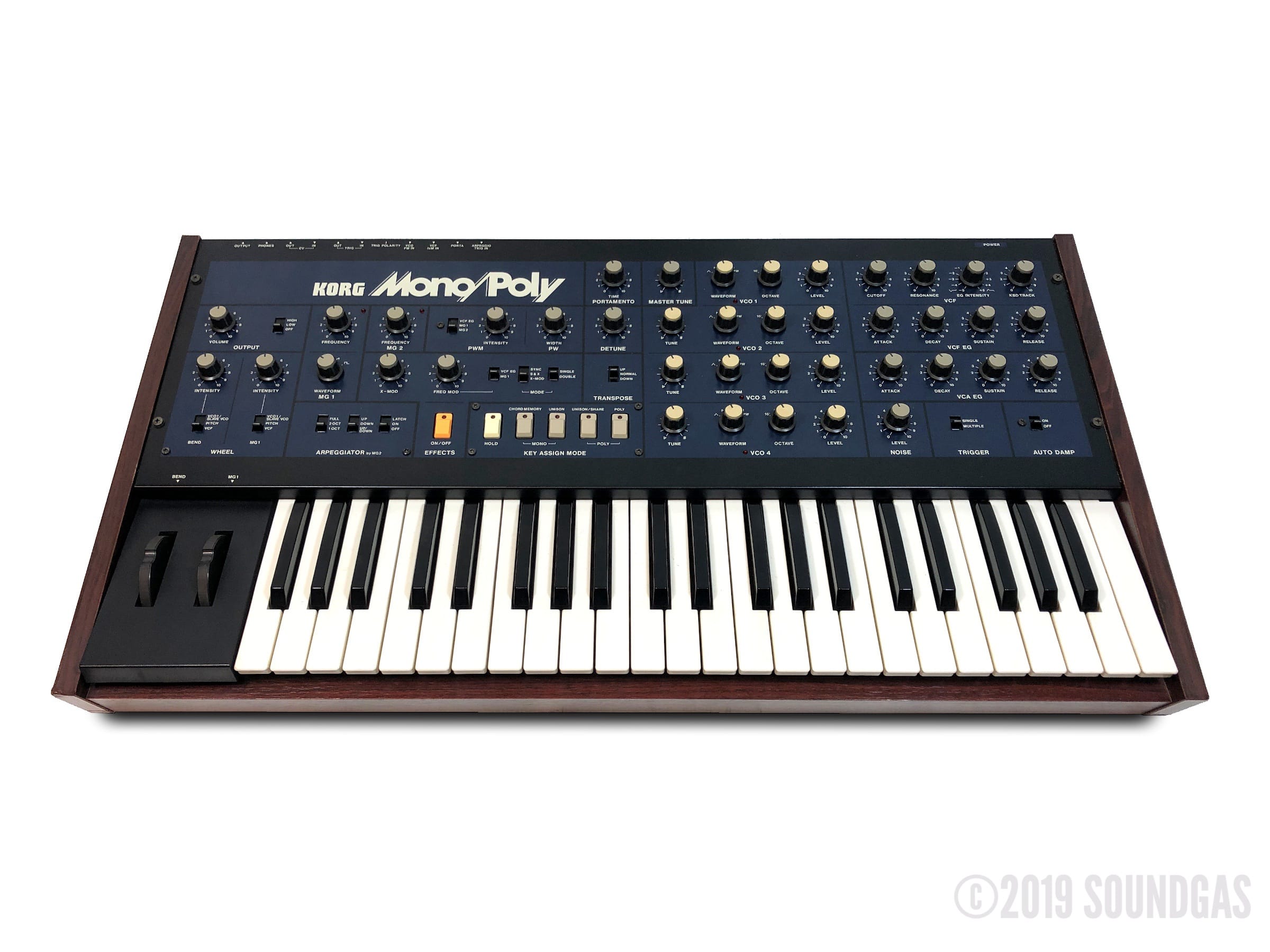 Korg Mono/Poly MP-4 Analog Synthesizer - Vintage 4-Voice Polyphonic Keyboard for Music Production & Live Performances | Perfect for Studio Recording, Electronic Music & Sound Design